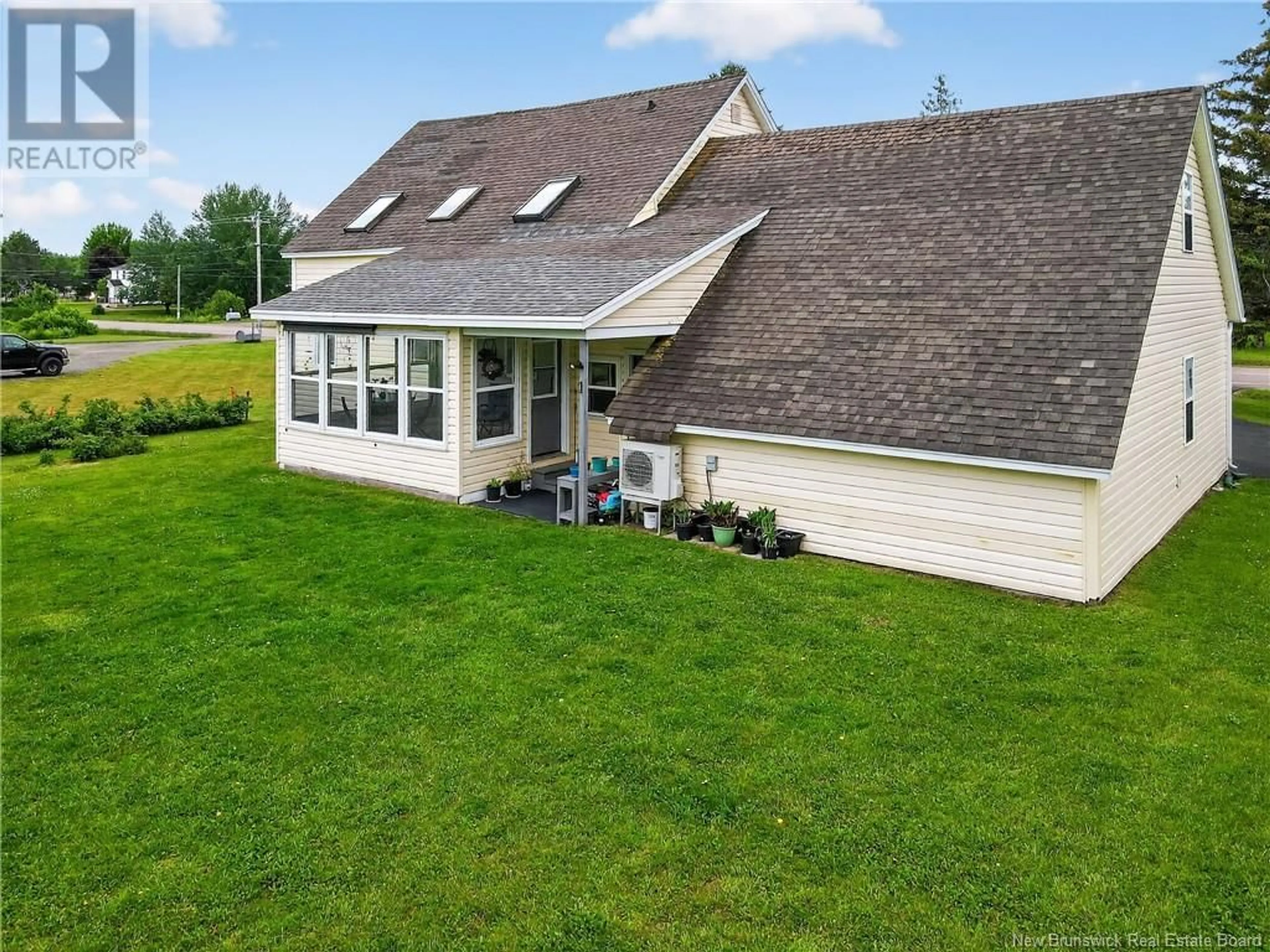 A pic from outside/outdoor area/front of a property/back of a property/a pic from drone, unknown for 5107 ROUTE 134, Cocagne New Brunswick E4R2Y6