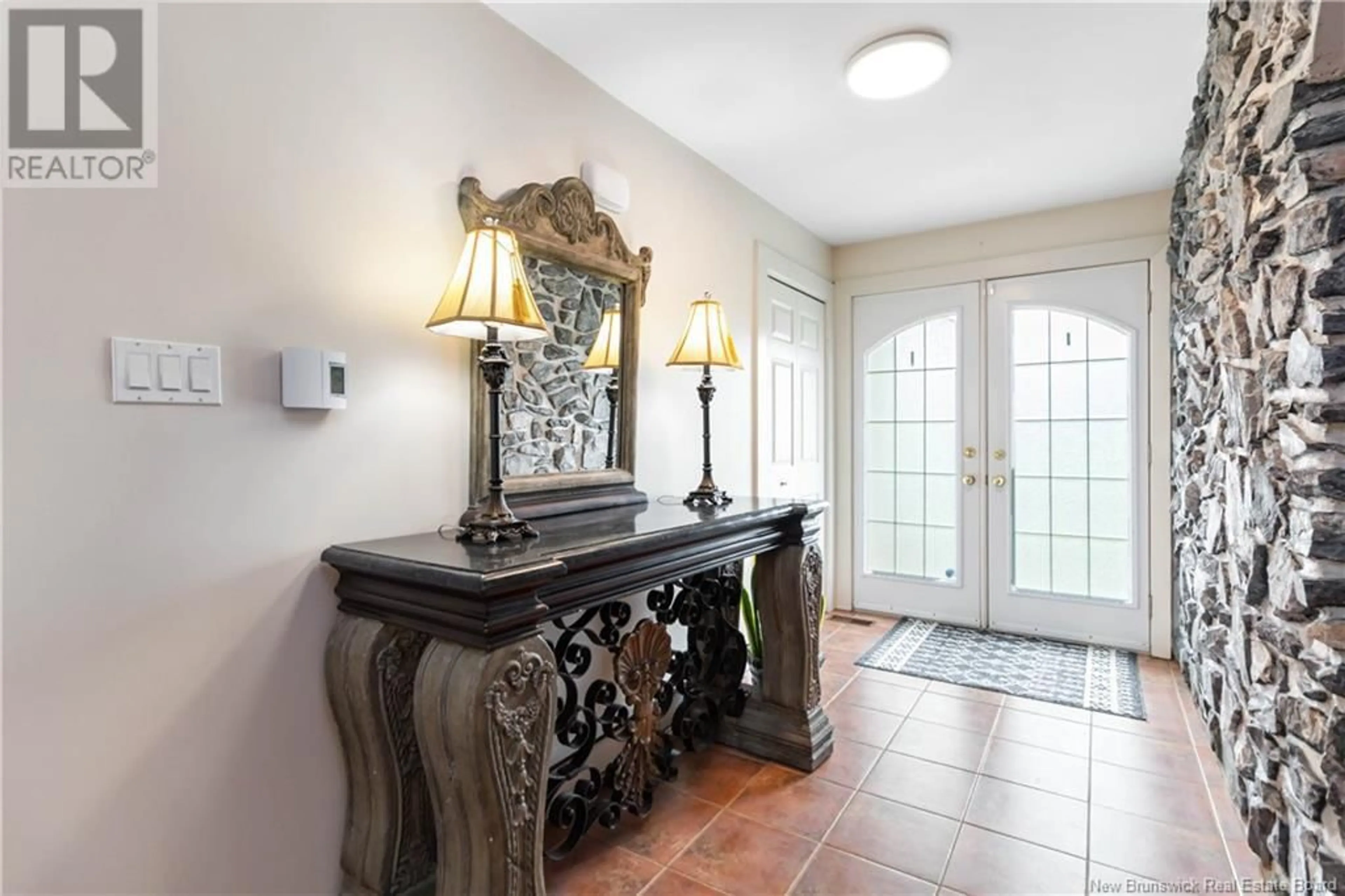 Indoor entryway for 3576 ROUTE 132, Scoudouc New Brunswick E4P2Z9