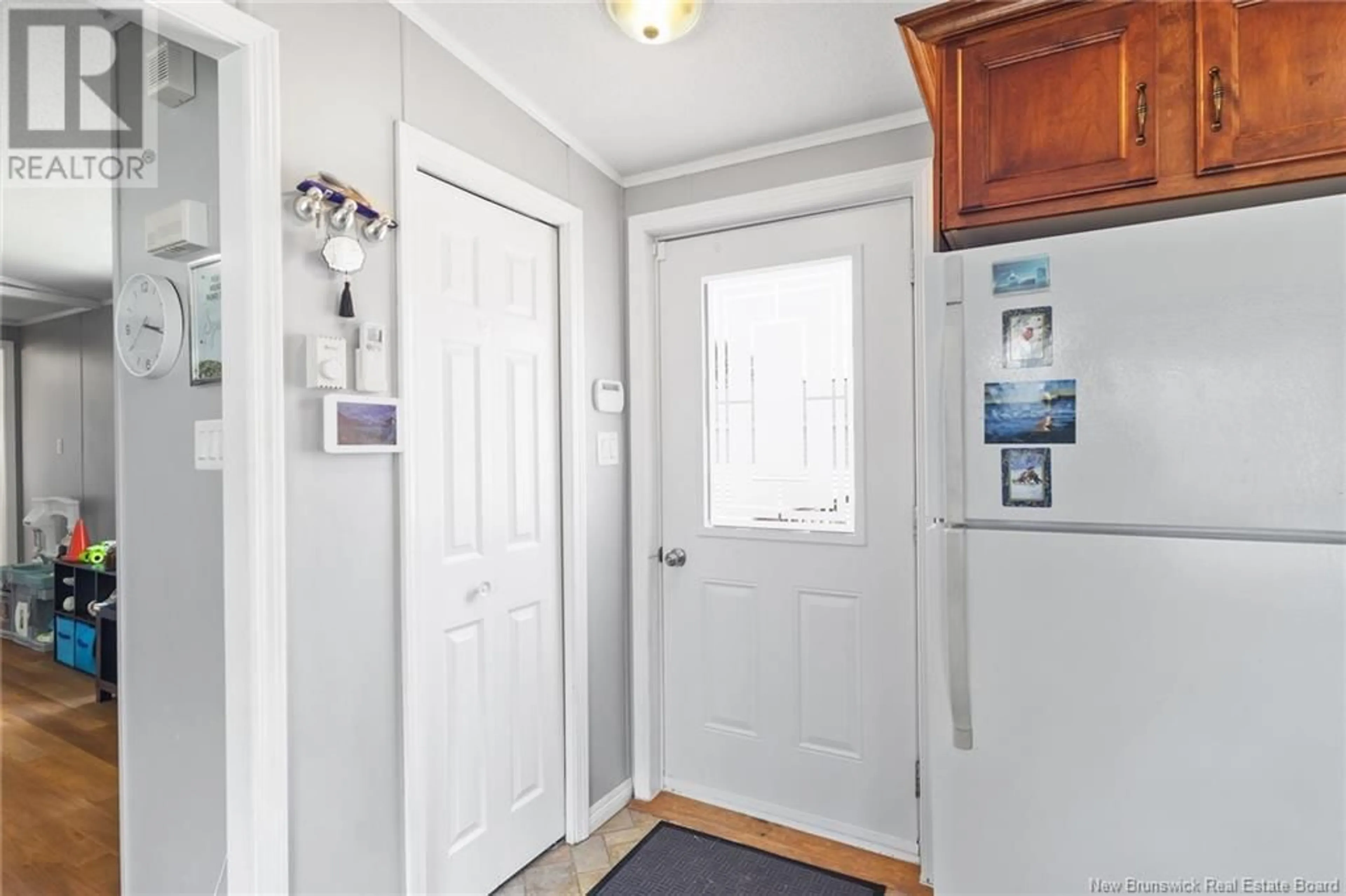 Indoor entryway for 140 JACOB STREET, Fredericton New Brunswick E3G0N1
