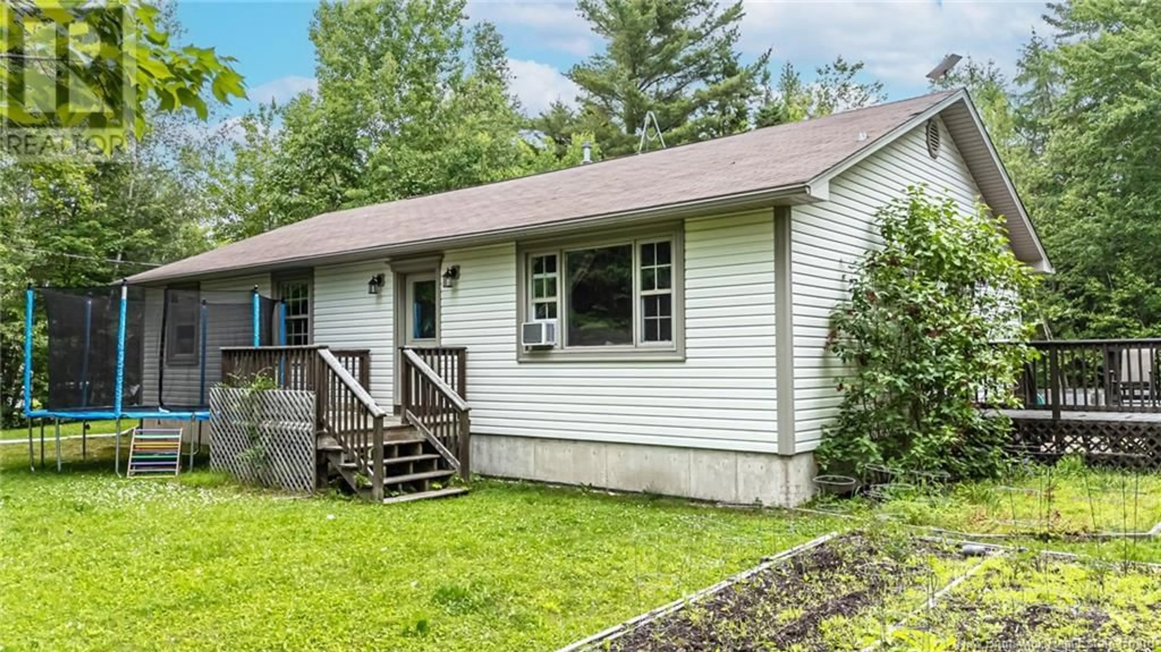 Home with vinyl exterior material, street for 3475 101 ROUTE, Tracyville New Brunswick E5L1P1