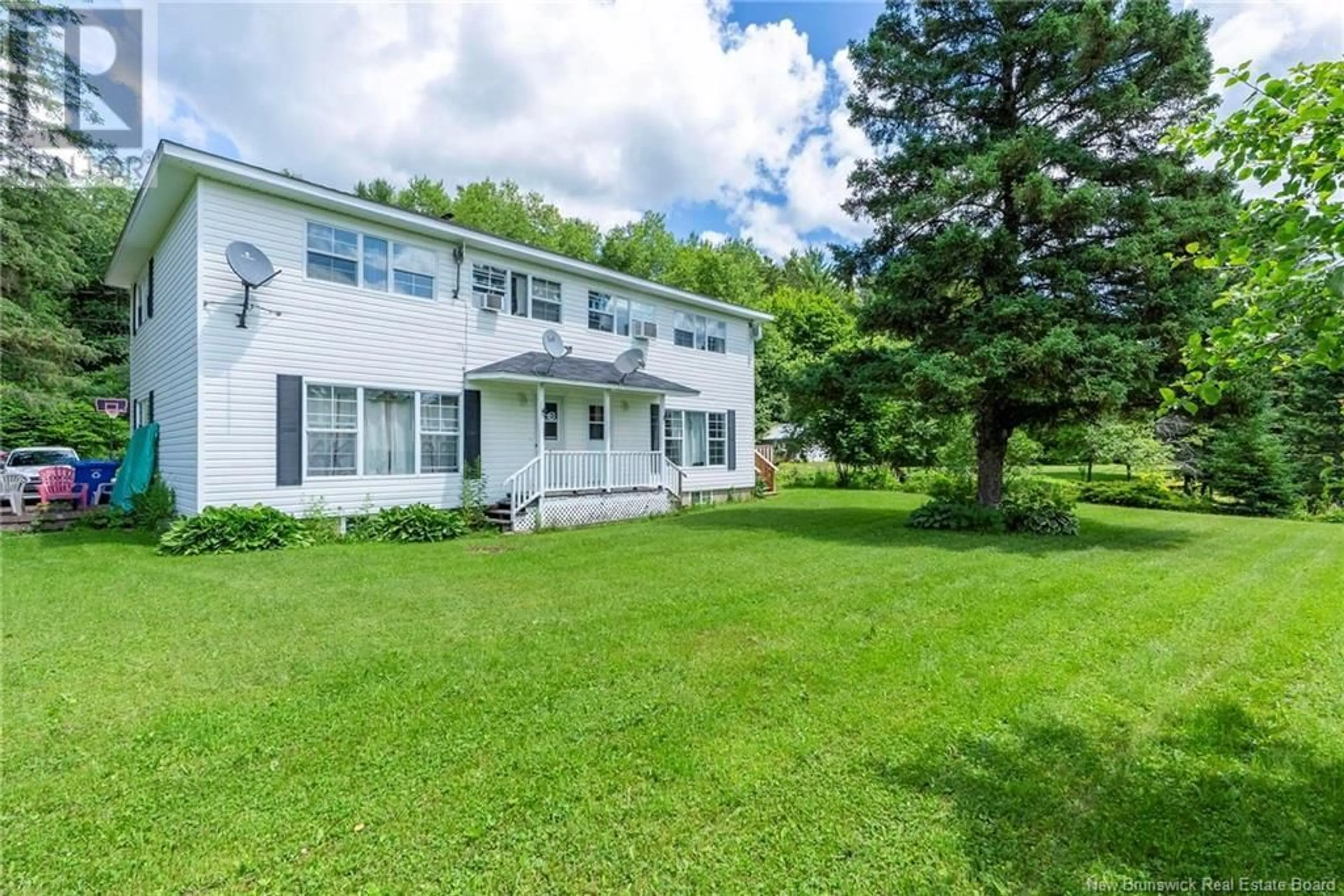 A pic from outside/outdoor area/front of a property/back of a property/a pic from drone, water/lake/river/ocean view for 10236 ROUTE 105, Beechwood New Brunswick E7J2A7