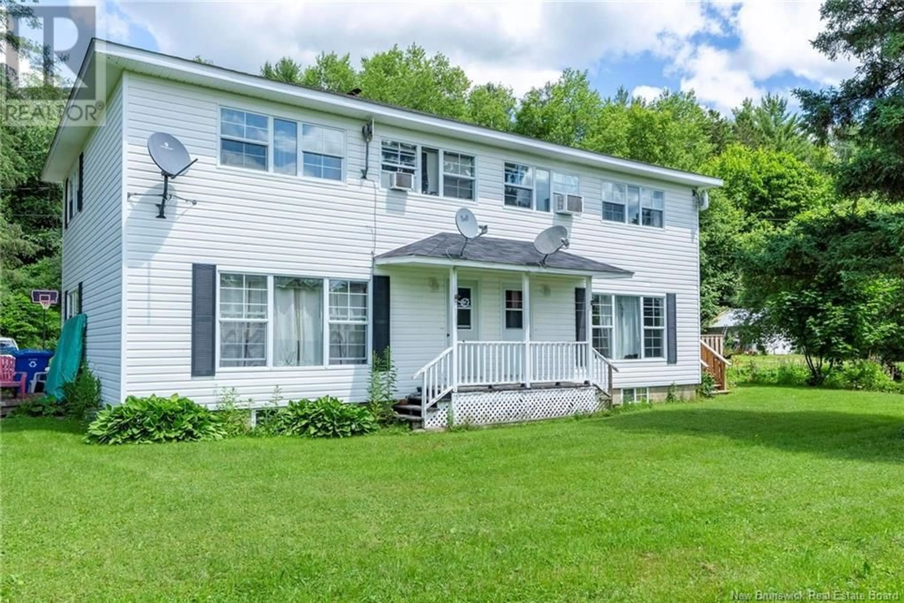 Home with vinyl exterior material, unknown for 10236 ROUTE 105, Beechwood New Brunswick E7J2A7