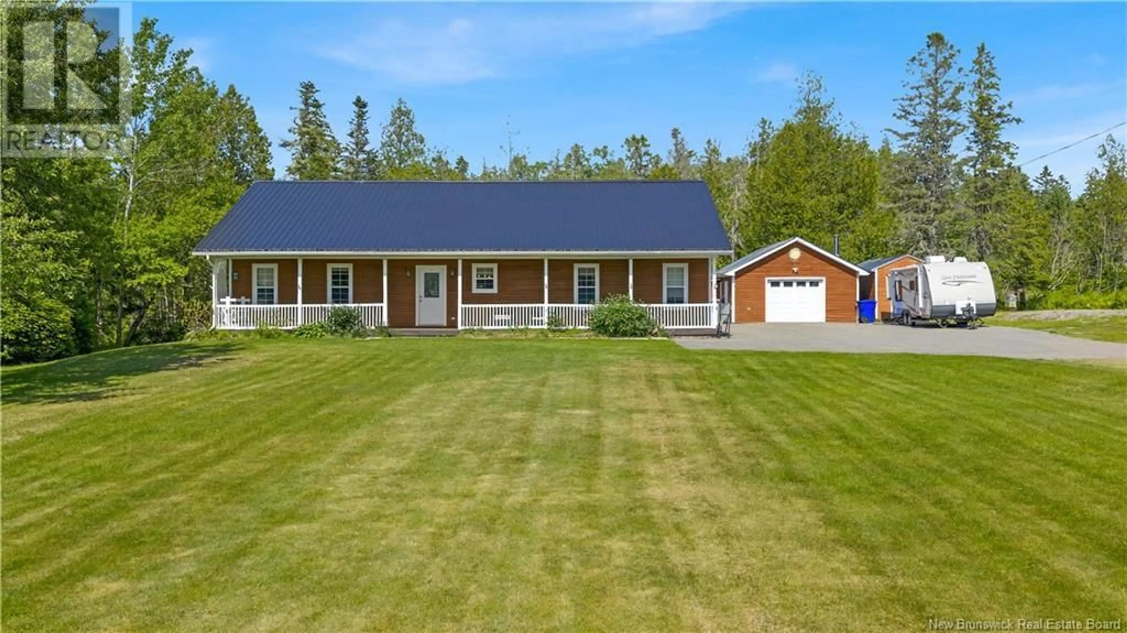 A pic from outside/outdoor area/front of a property/back of a property/a pic from drone, building for 3749 ROUTE 127, Bayside New Brunswick E5B2T1