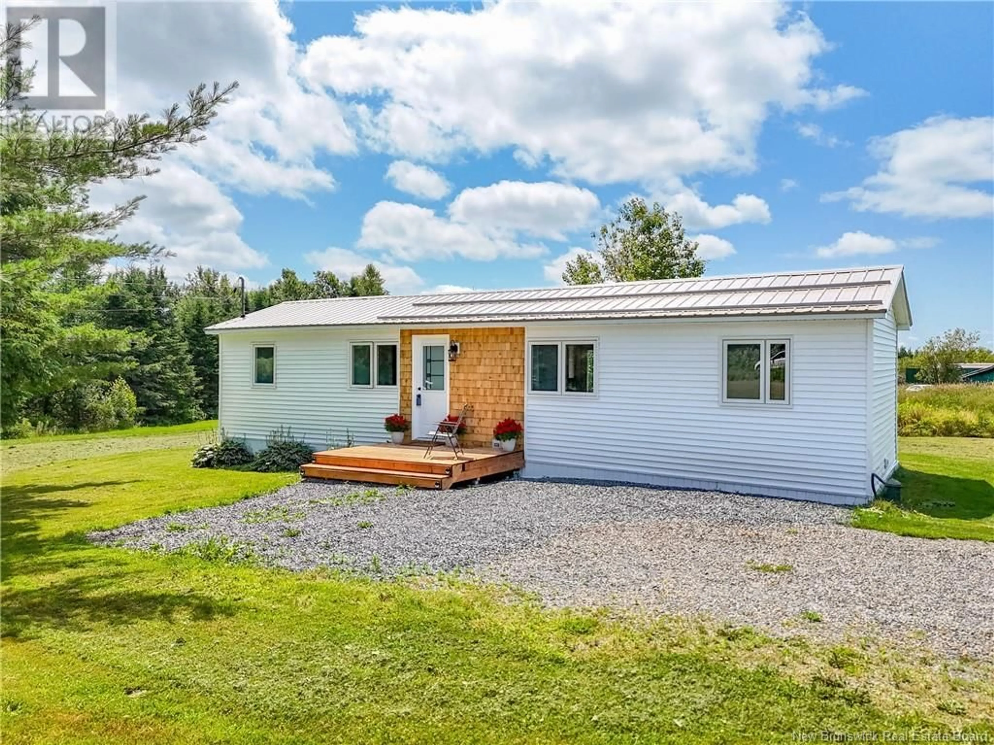 Home with vinyl exterior material, building for 918 ROUTE 10, Noonan New Brunswick E3A7E5