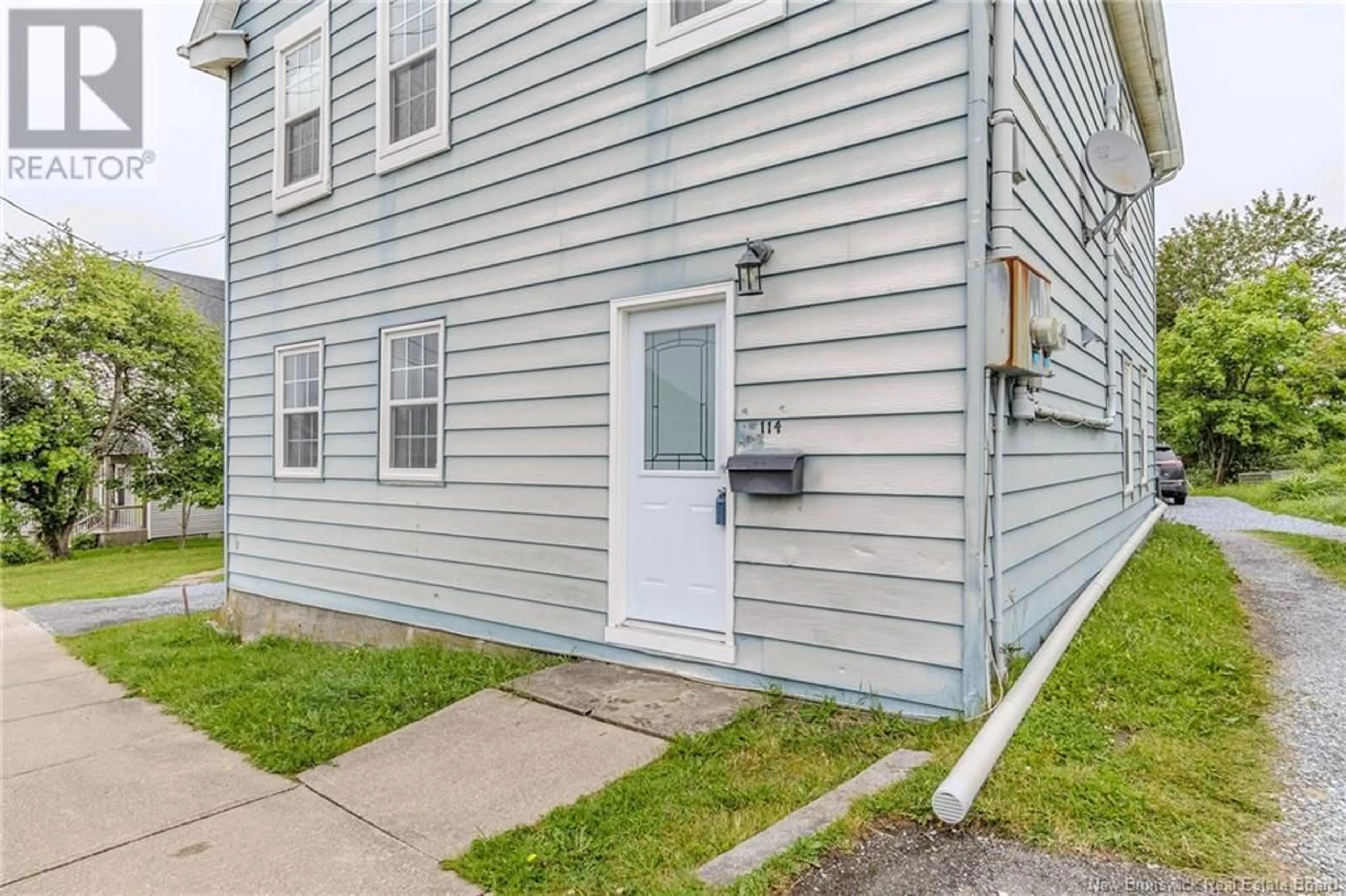 Home with vinyl exterior material, street for 114 CHURCH AVENUE, Saint John New Brunswick E2M4P8