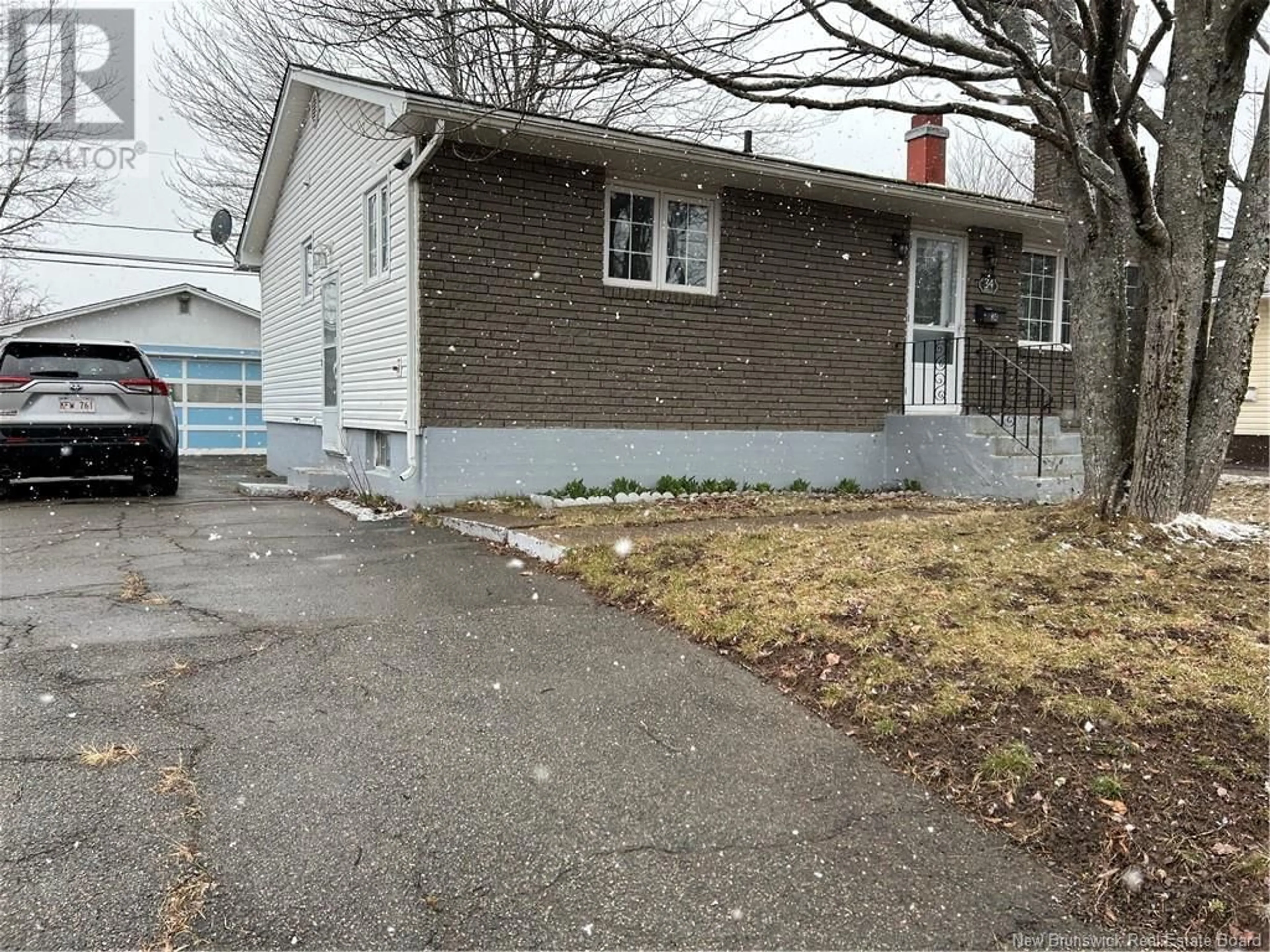 Unknown for 34 SMITH STREET, Moncton New Brunswick E1C8G2