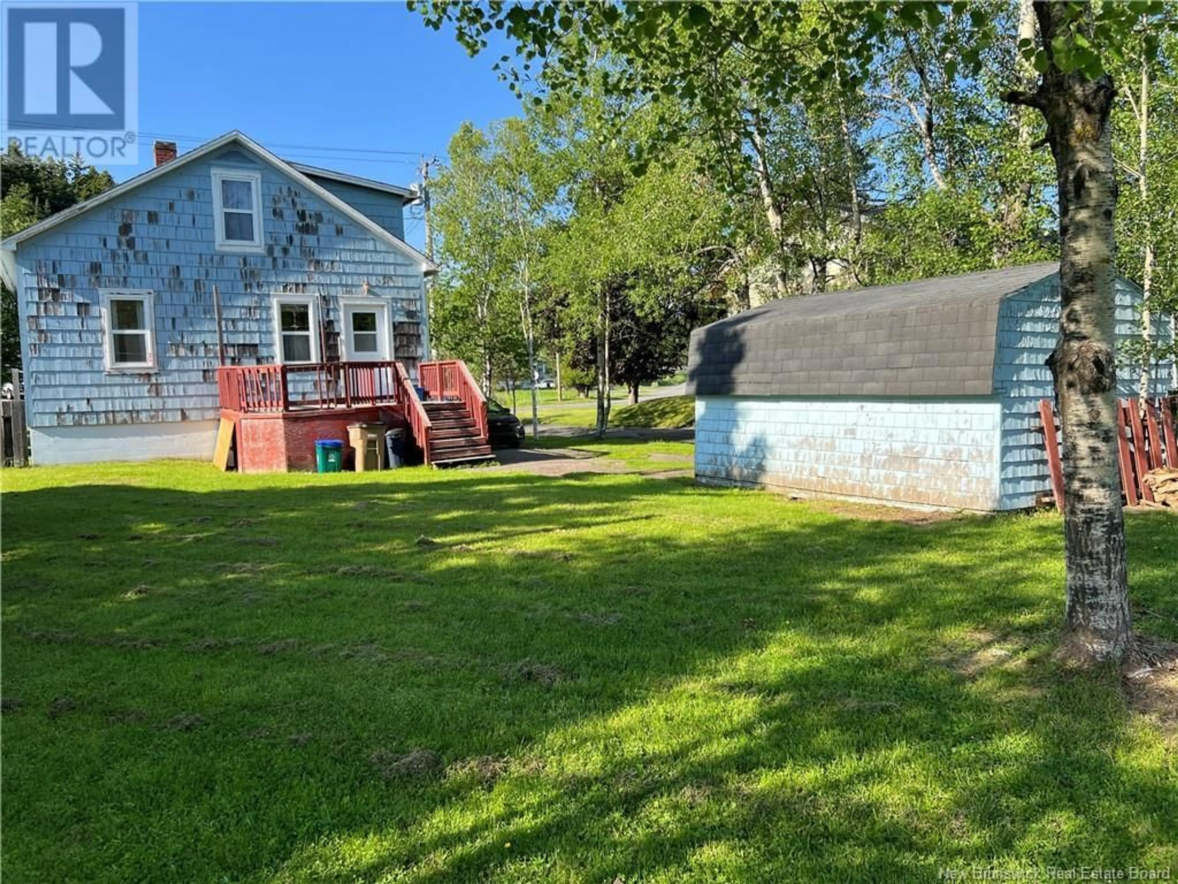 A pic from outside/outdoor area/front of a property/back of a property/a pic from drone, water/lake/river/ocean view for 16 BROADWAY AVENUE, Saint John New Brunswick E2H1Z7