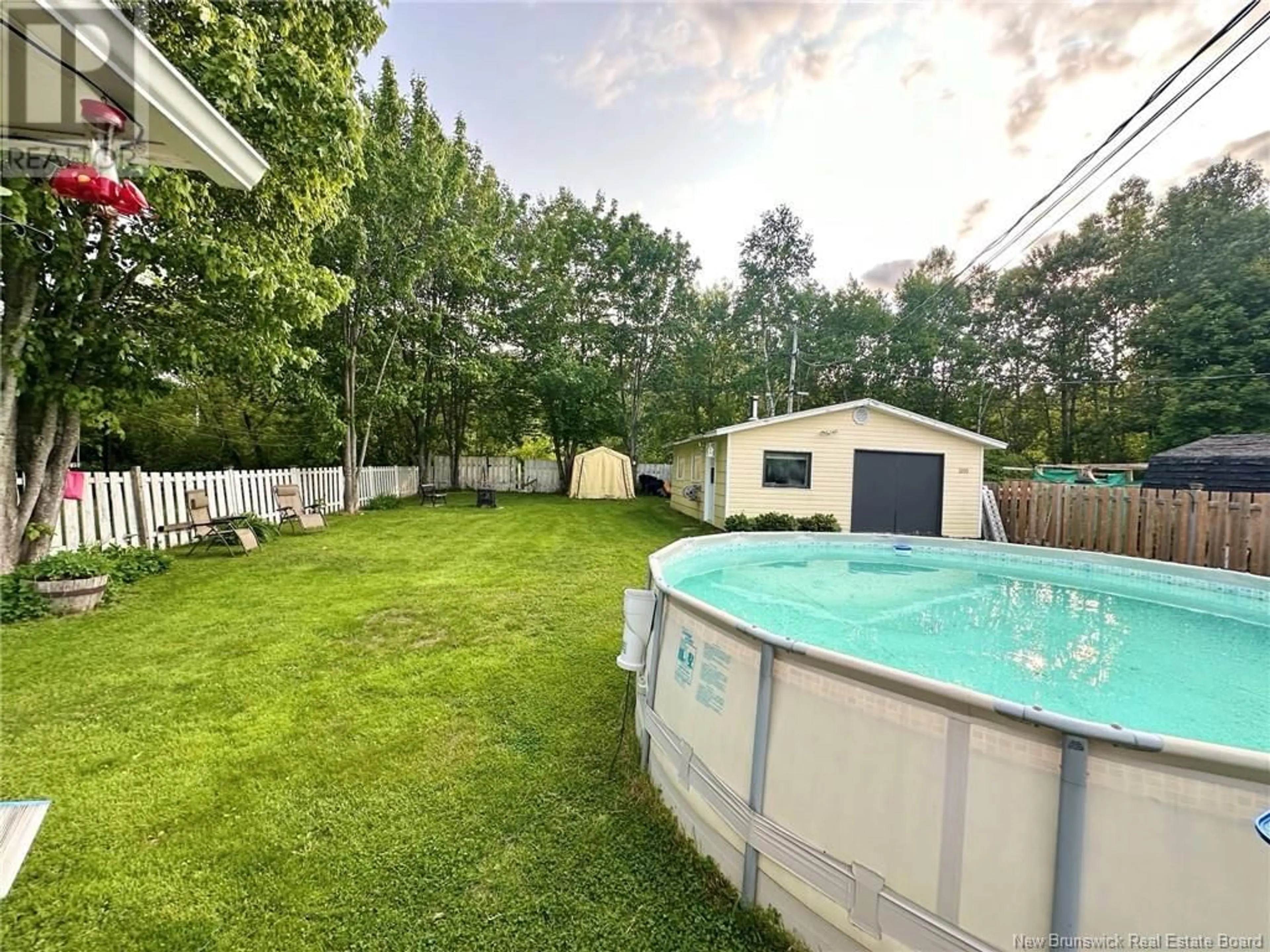 Pool for 1035 VICTORIA, Bathurst New Brunswick E2A3K1