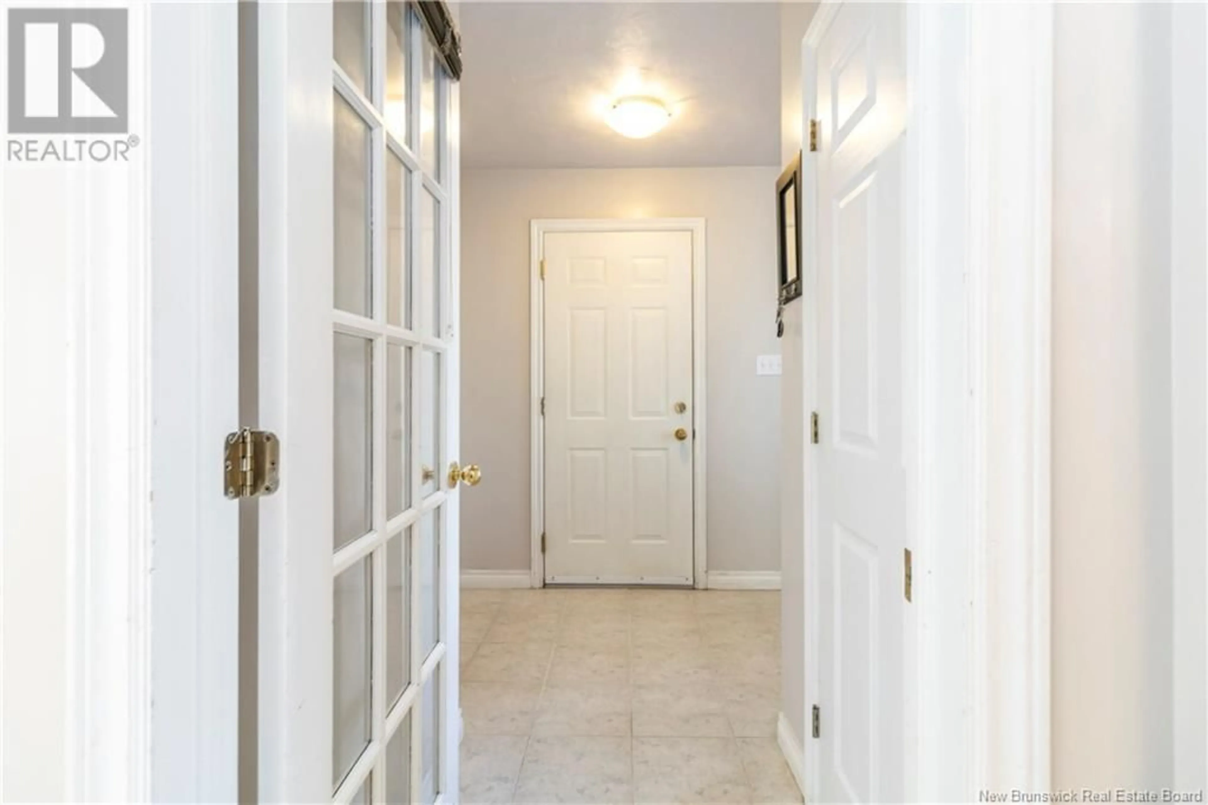 Indoor entryway for 122 MAILHOT AVENUE, Moncton New Brunswick E1G3S6