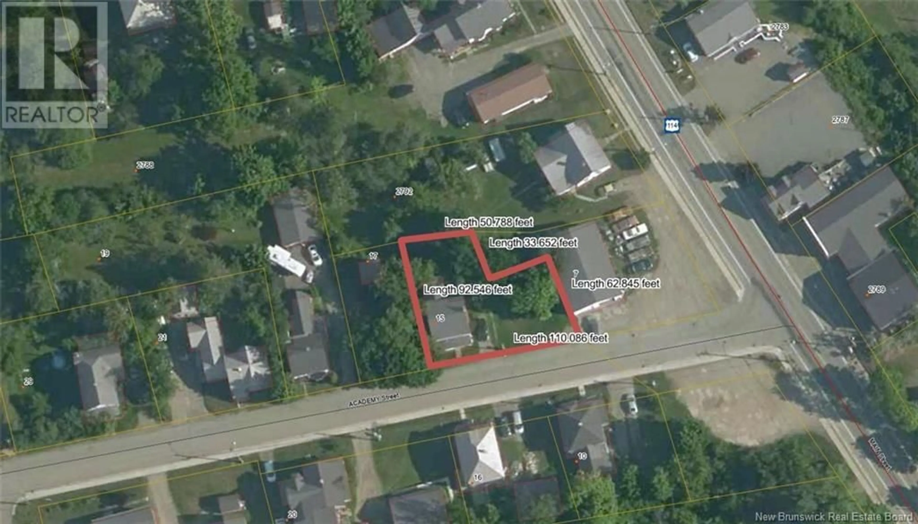 A pic from outside/outdoor area/front of a property/back of a property/a pic from drone, street for 15 ACADEMY STREET, Hillsborough New Brunswick E4H2R3
