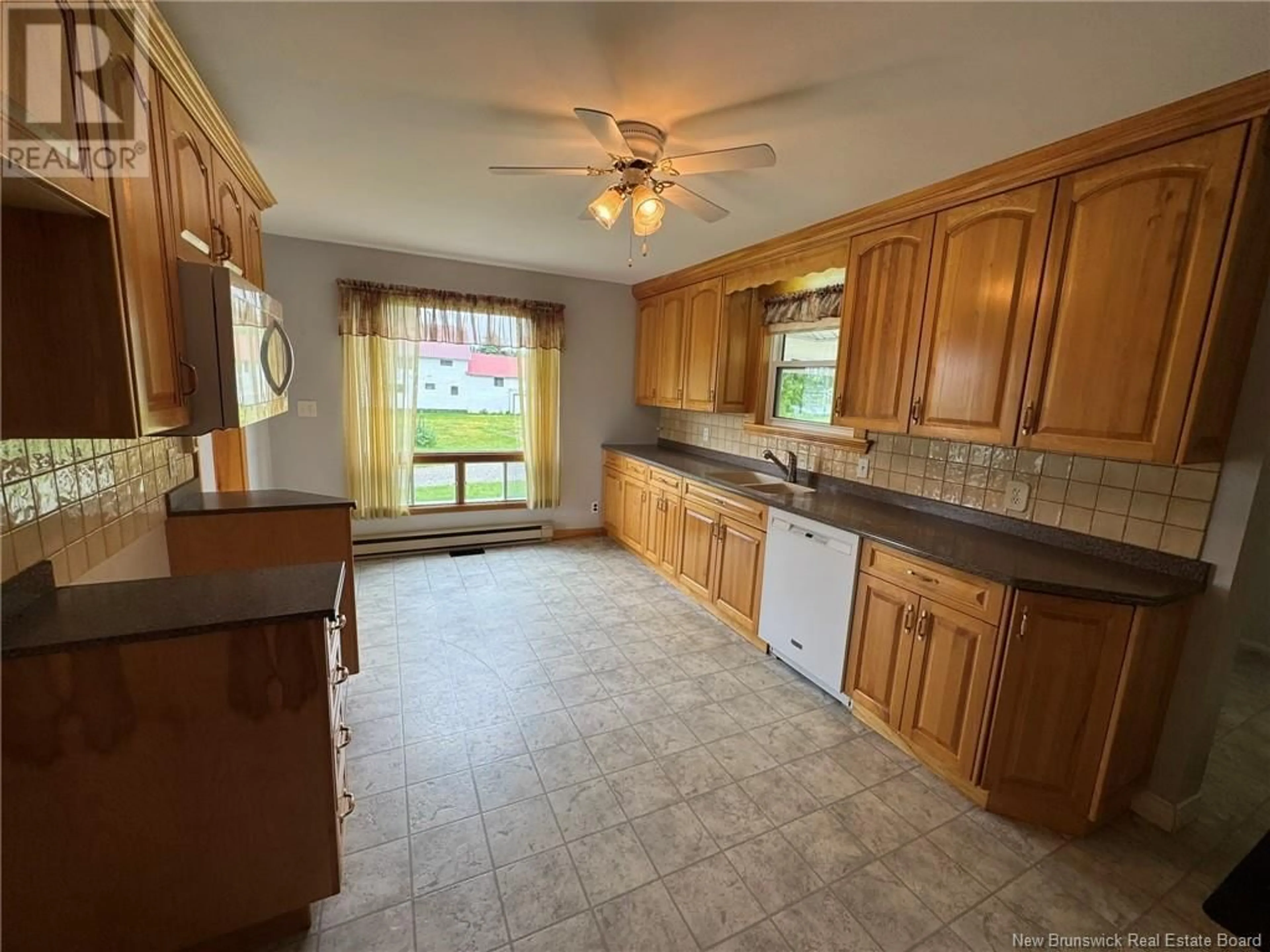 Standard kitchen, ceramic/tile floor for 331 560 ROUTE, Jacksonville New Brunswick E7M3H1