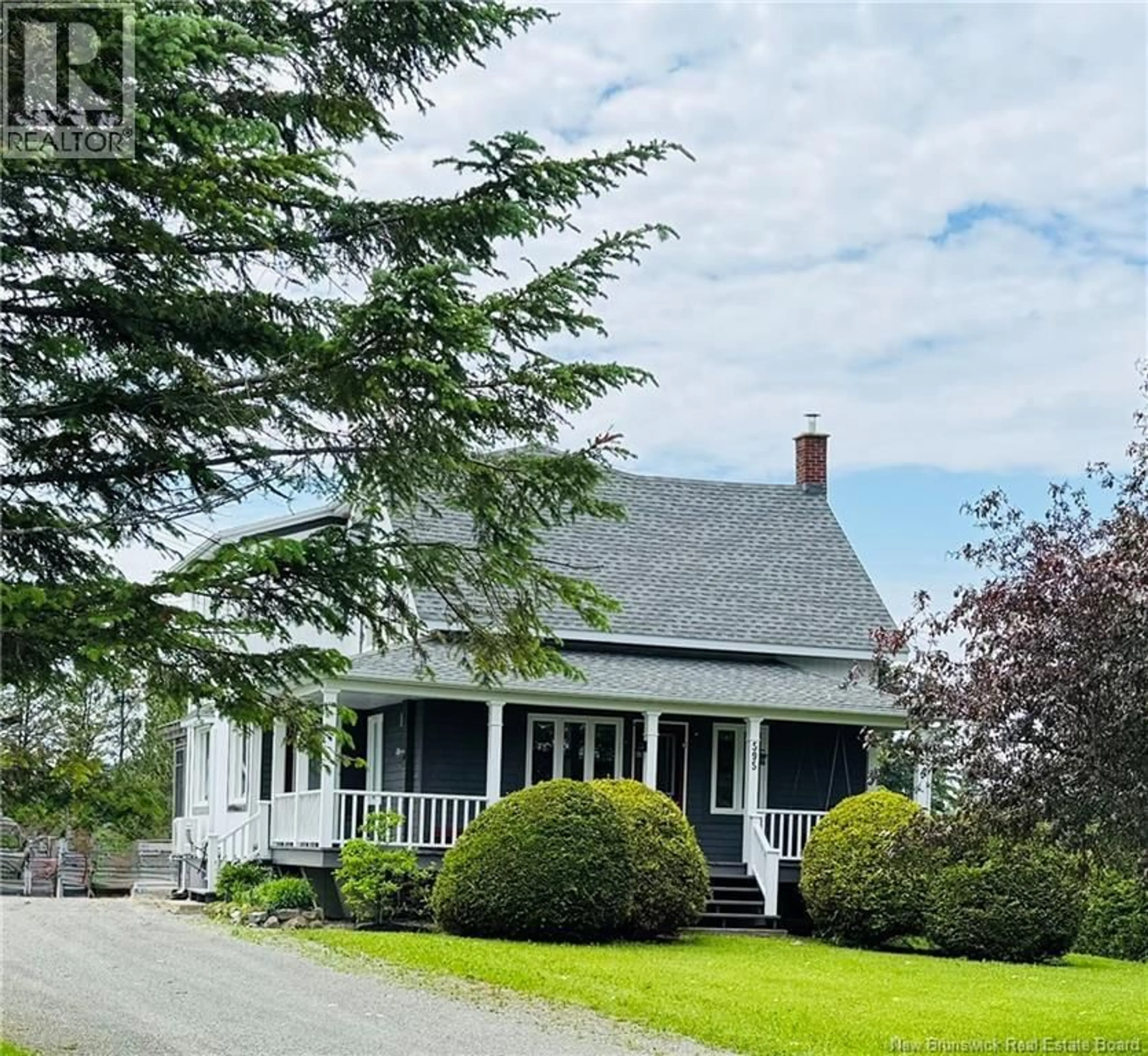 Home with vinyl exterior material, street for 595 260 ROUTE, Saint-Quentin New Brunswick E8A2L6