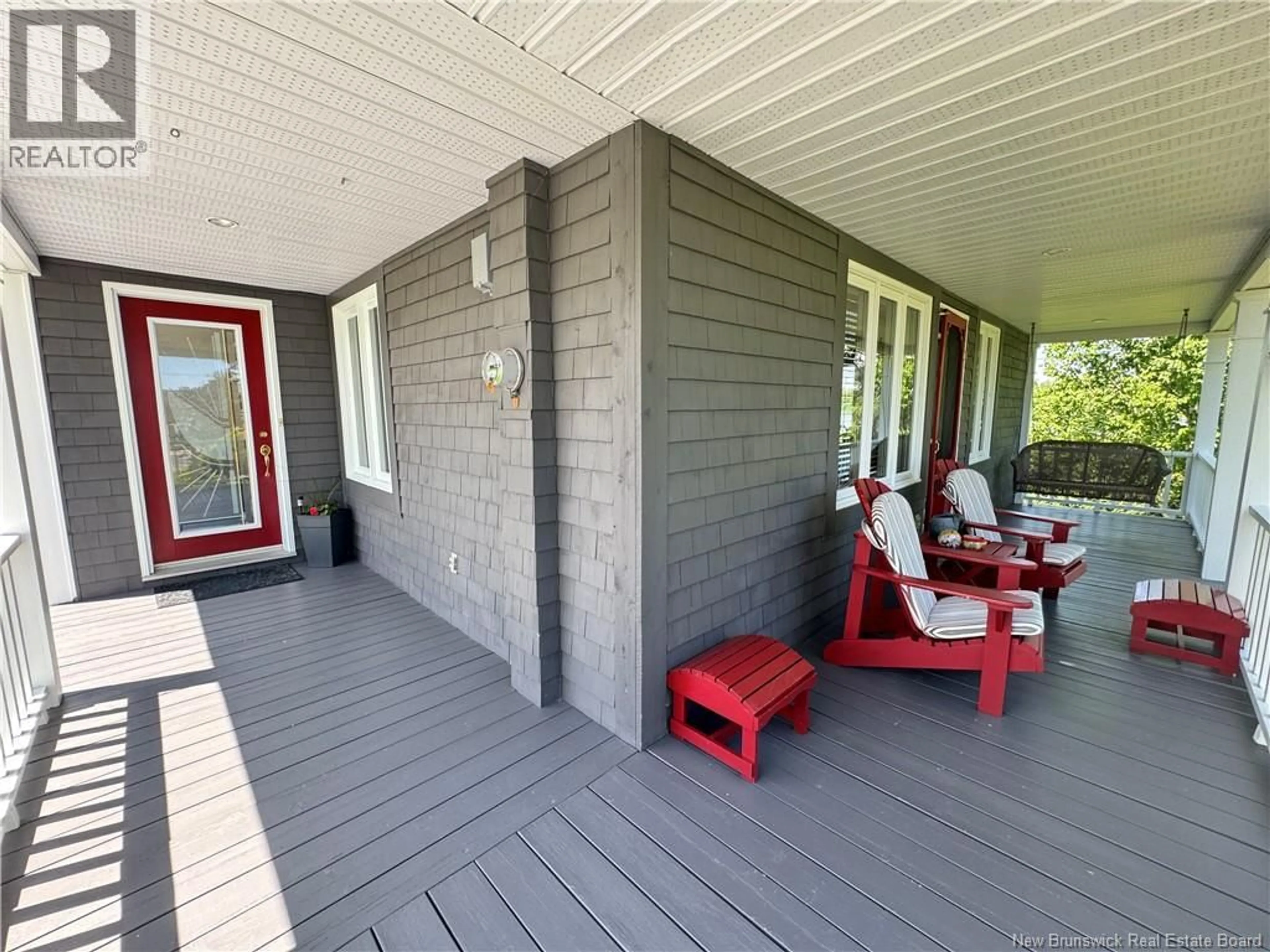 Home with vinyl exterior material, street for 595 260 ROUTE, Saint-Quentin New Brunswick E8A2L6