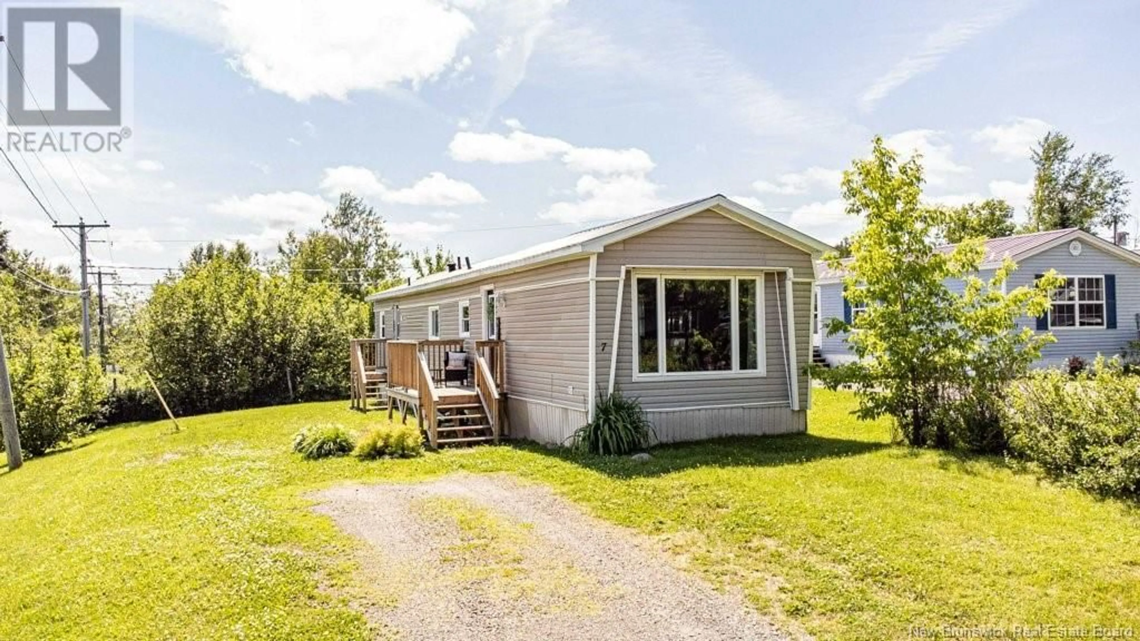 Unknown for 7 NORTHWOOD STREET, Hanwell New Brunswick E3B6R1