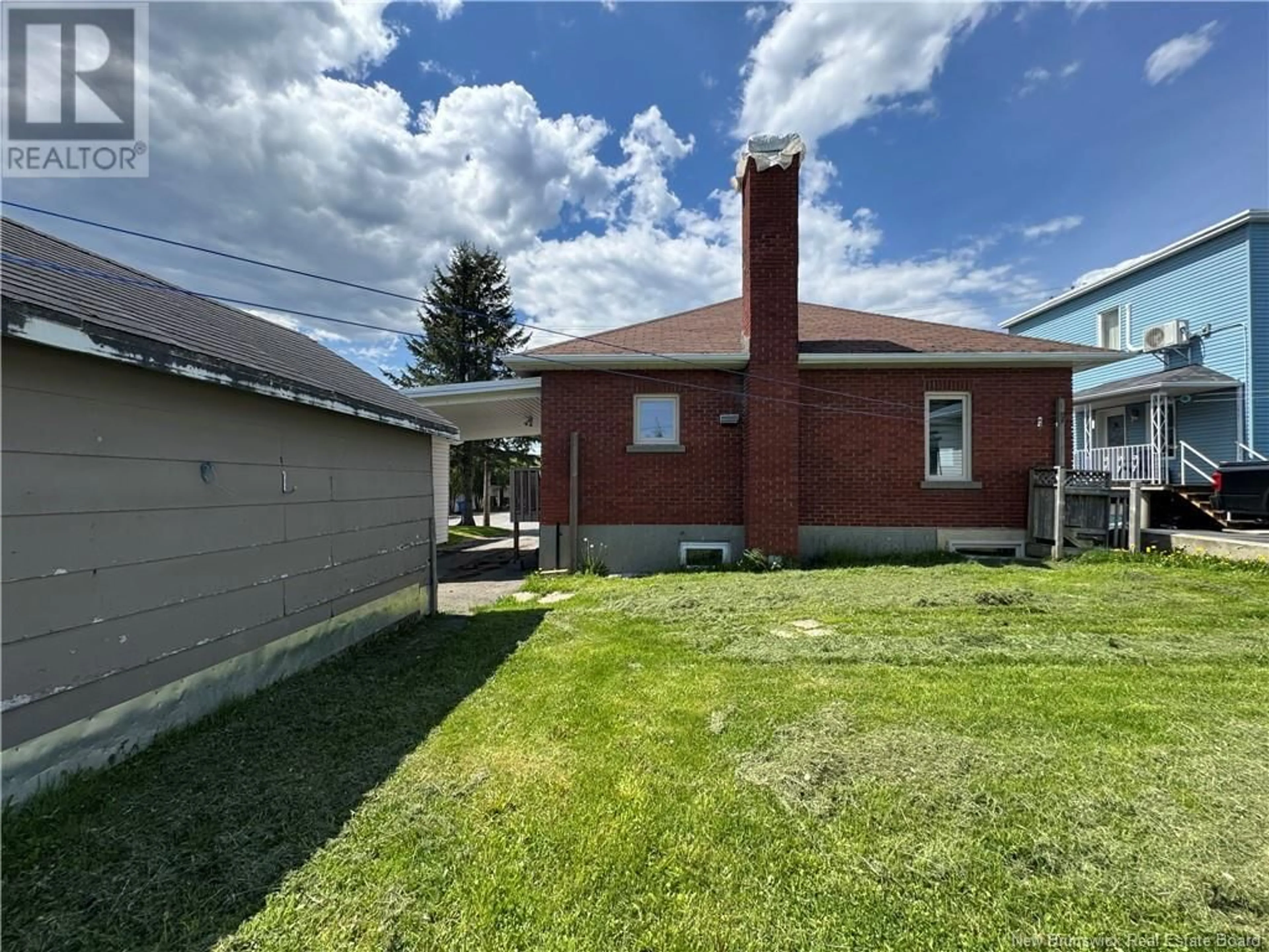 A pic from outside/outdoor area/front of a property/back of a property/a pic from drone, street for 65 ST.-GEORGES, Edmundston New Brunswick E3V2W1