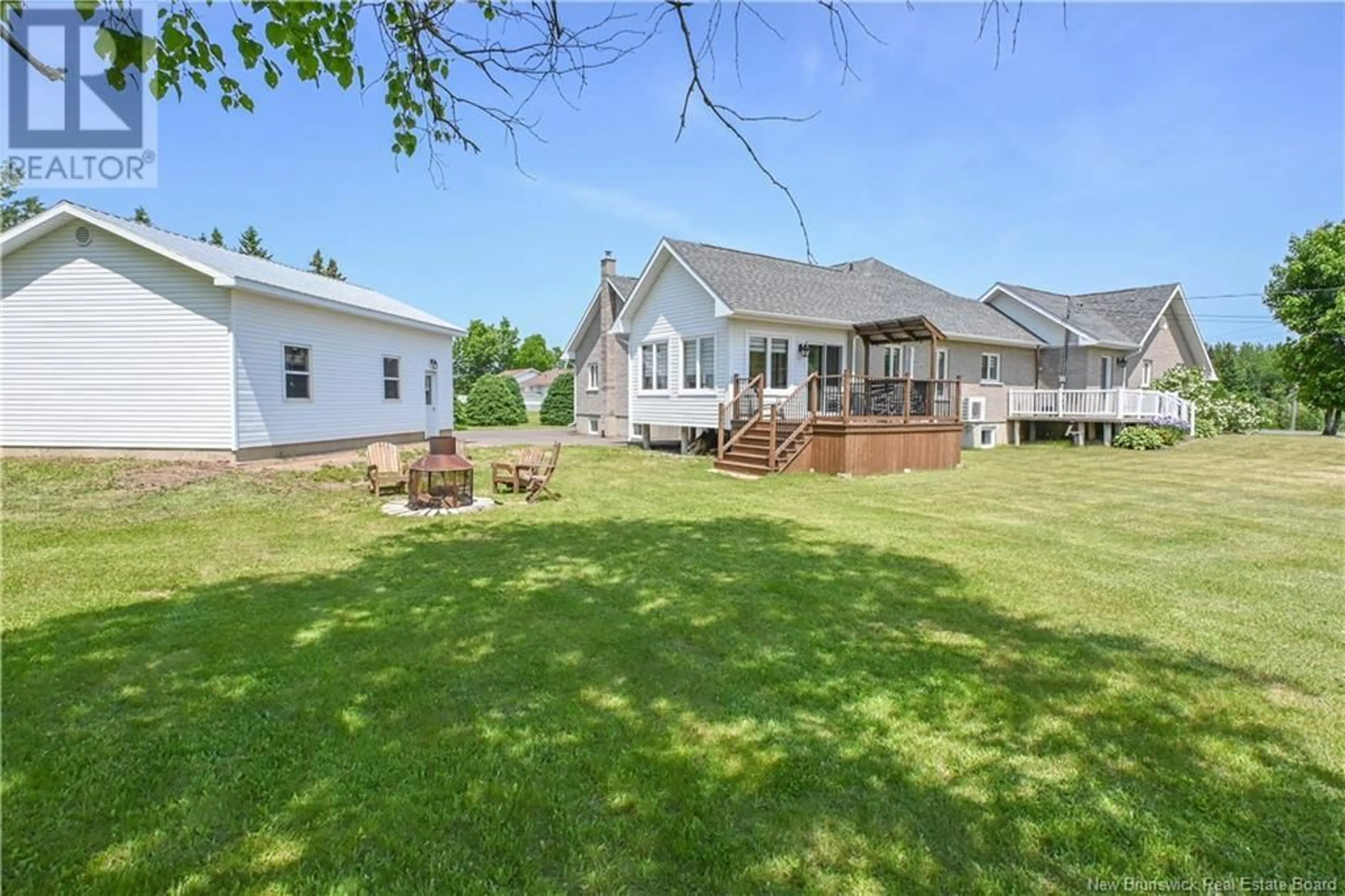 A pic from outside/outdoor area/front of a property/back of a property/a pic from drone, water/lake/river/ocean view for 981 135 ROUTE ROUTE, Duguayville New Brunswick E8M1K3