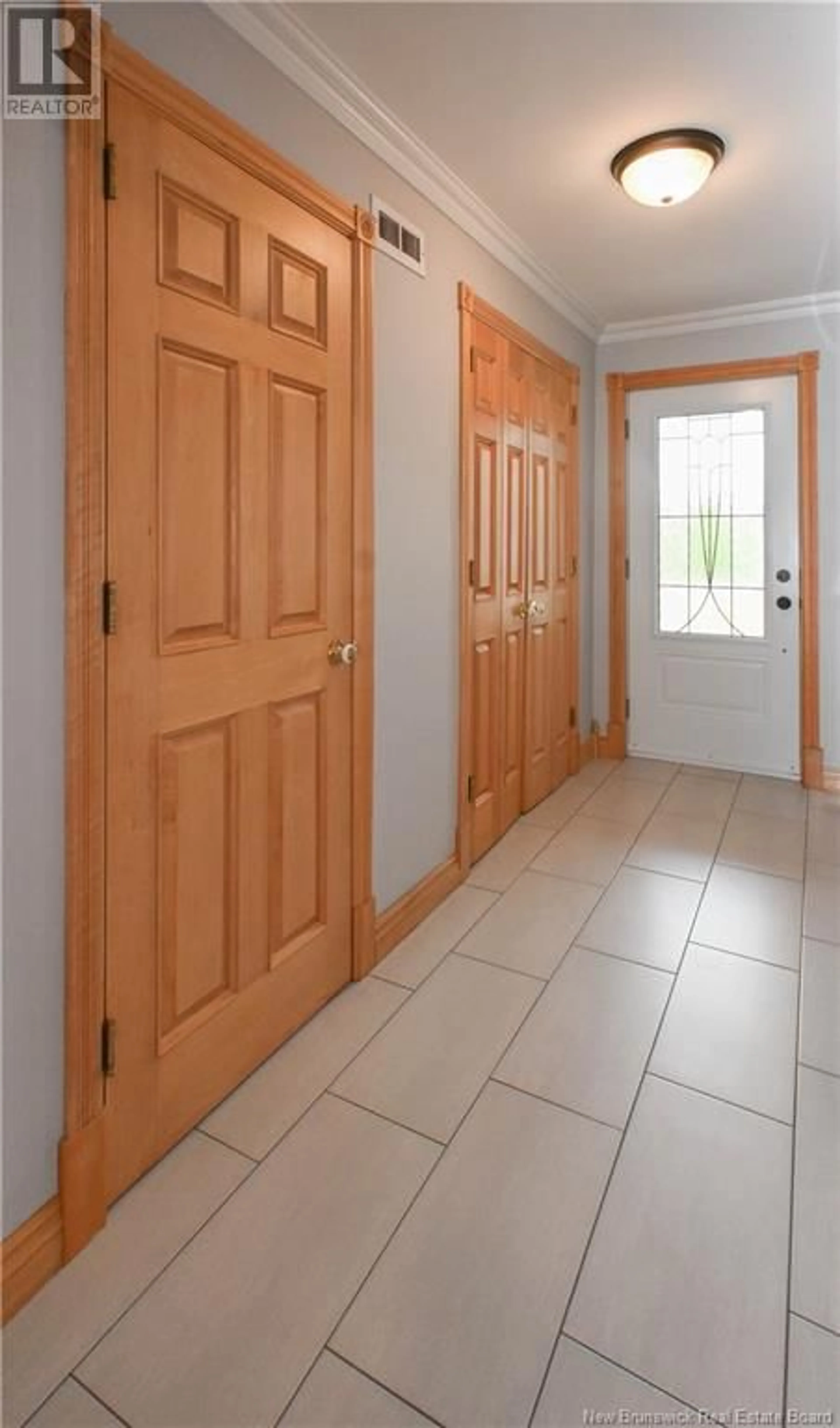 Indoor entryway for 981 135 ROUTE ROUTE, Duguayville New Brunswick E8M1K3