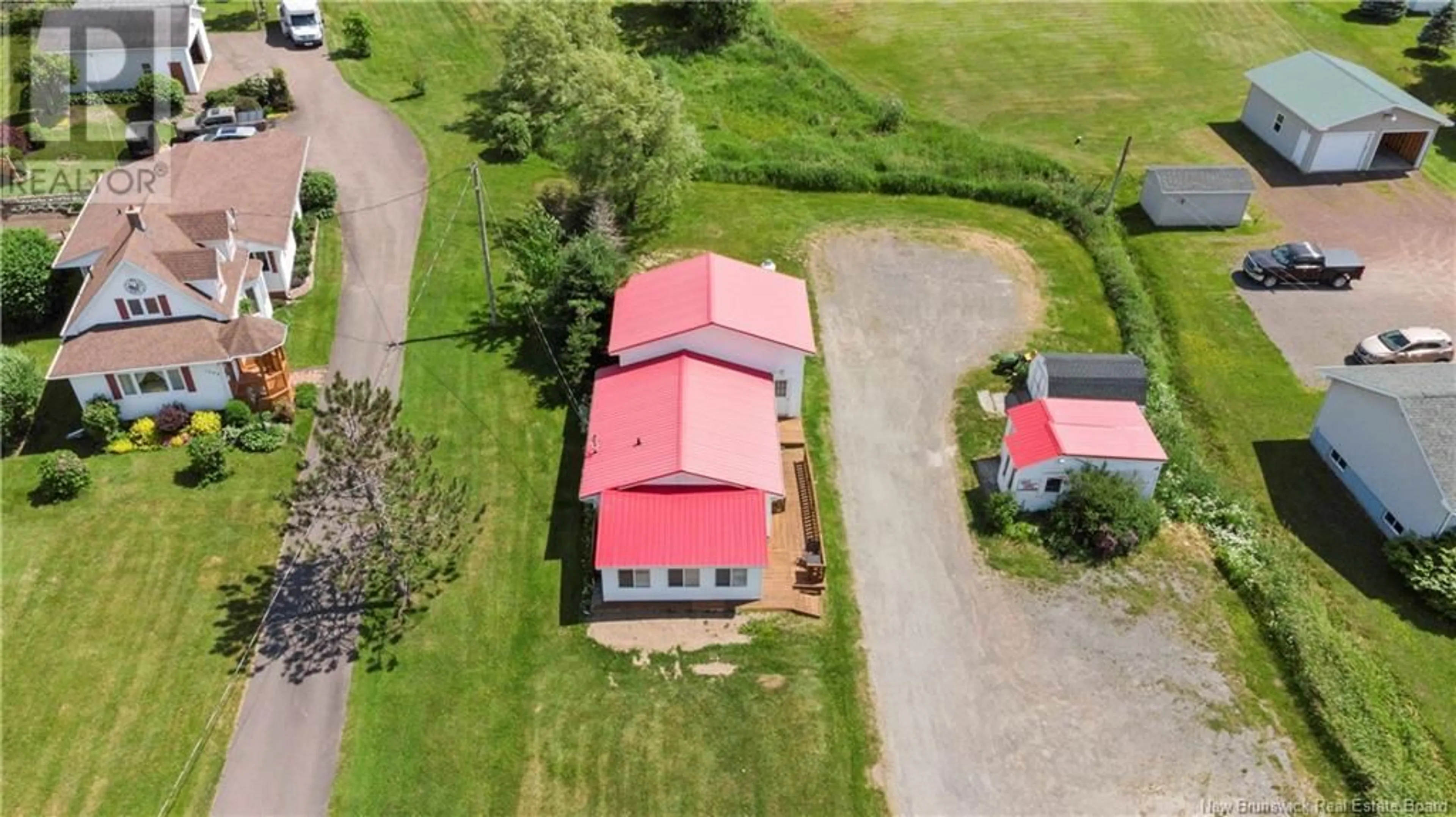 A pic from outside/outdoor area/front of a property/back of a property/a pic from drone, building for 1680 SHEDIAC ROAD, Moncton New Brunswick E1A7B4
