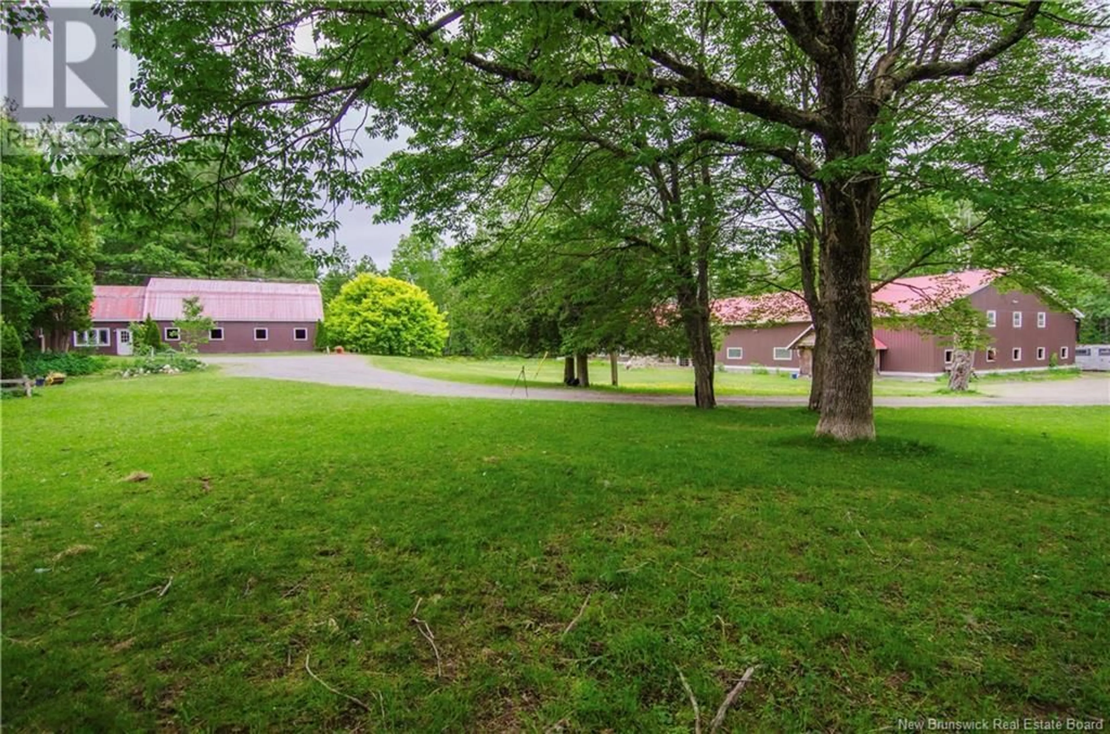 A pic from outside/outdoor area/front of a property/back of a property/a pic from drone, unknown for 75 750 ROUTE, Valley Road New Brunswick E3L4T1