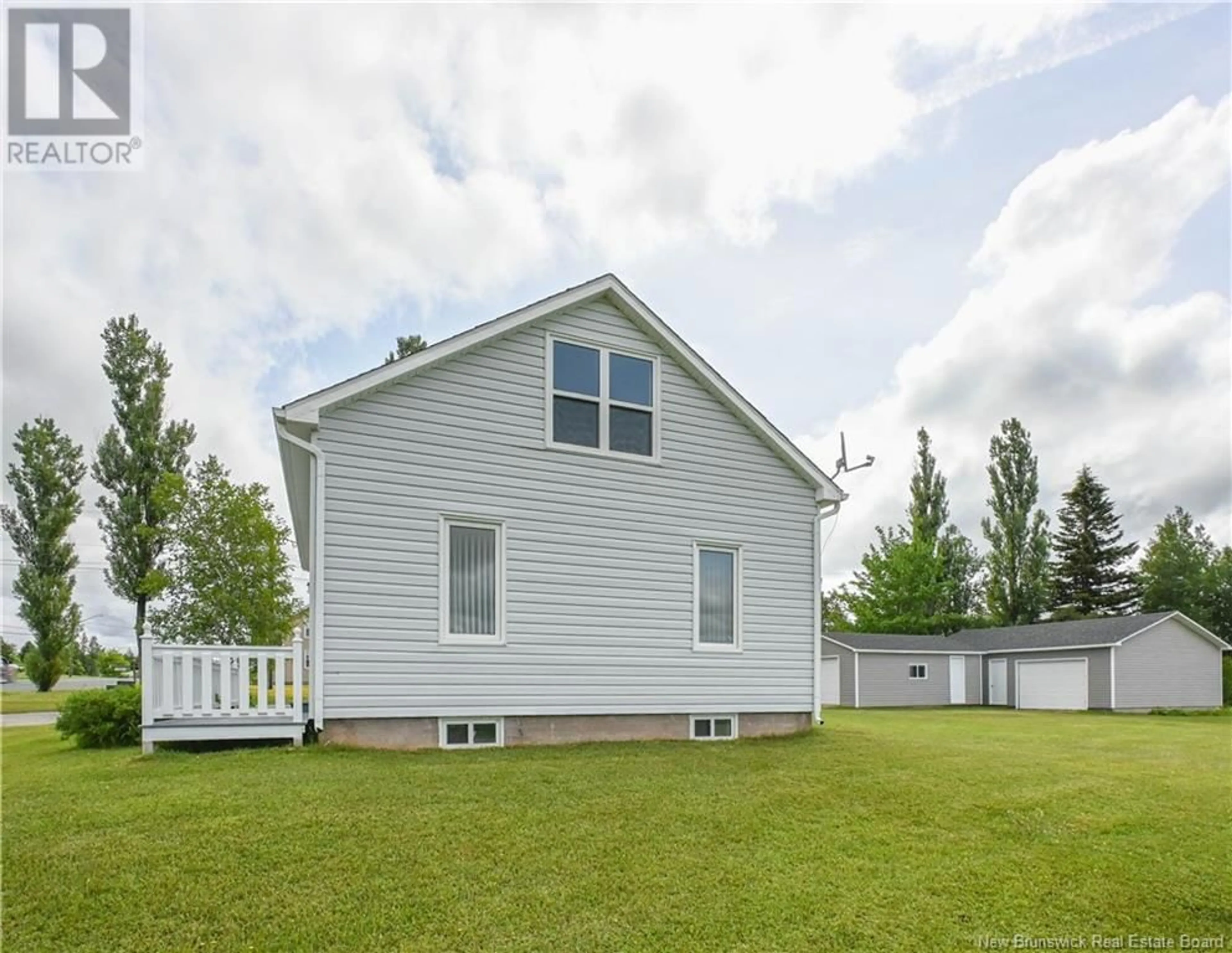 Home with vinyl exterior material, unknown for 1587 350 ROUTE, Maltempec New Brunswick E8N1N1
