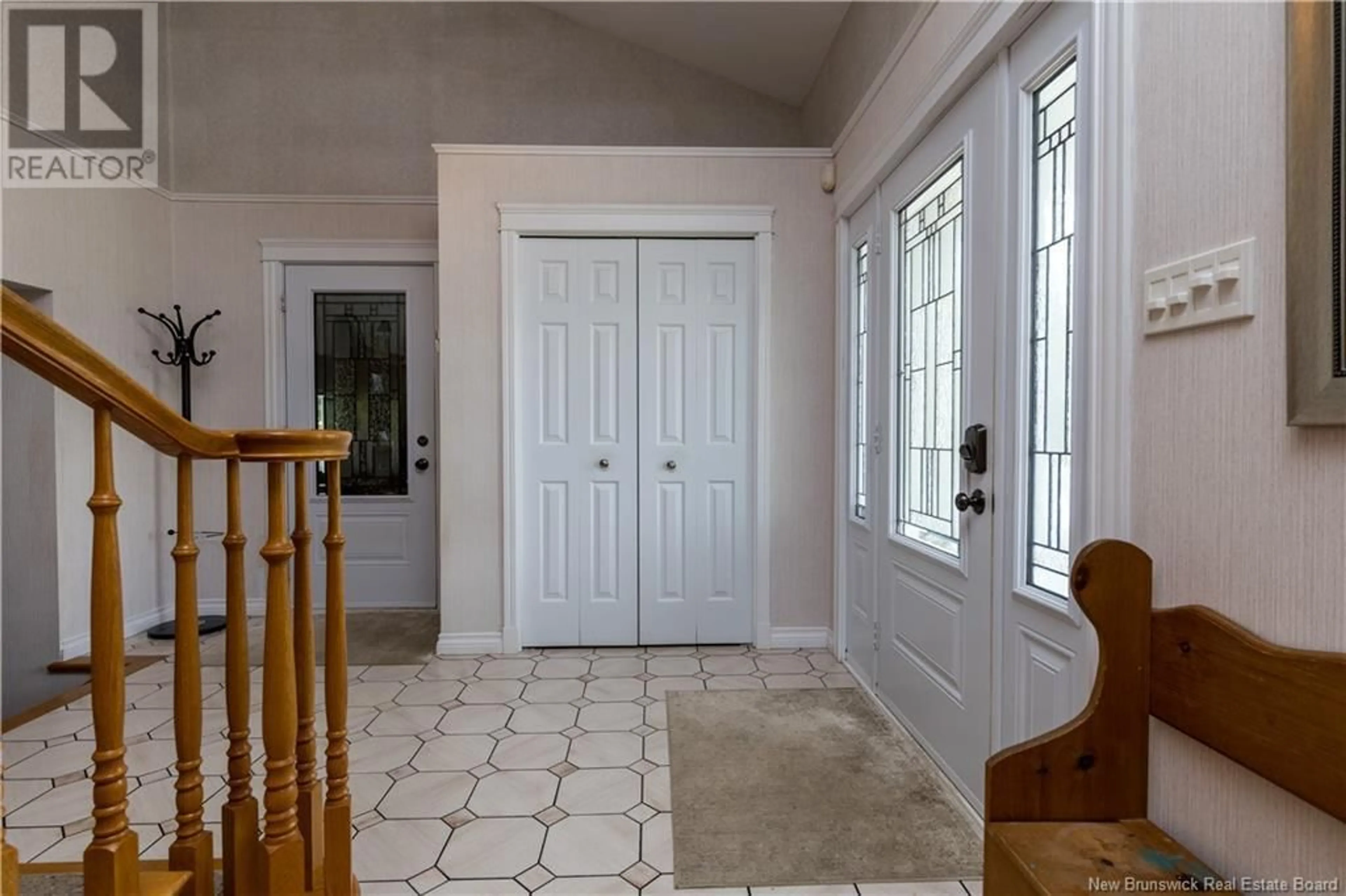 Indoor entryway for 147 DESCHENES STREET, Grand-Sault/Grand Falls New Brunswick E3Y1B8