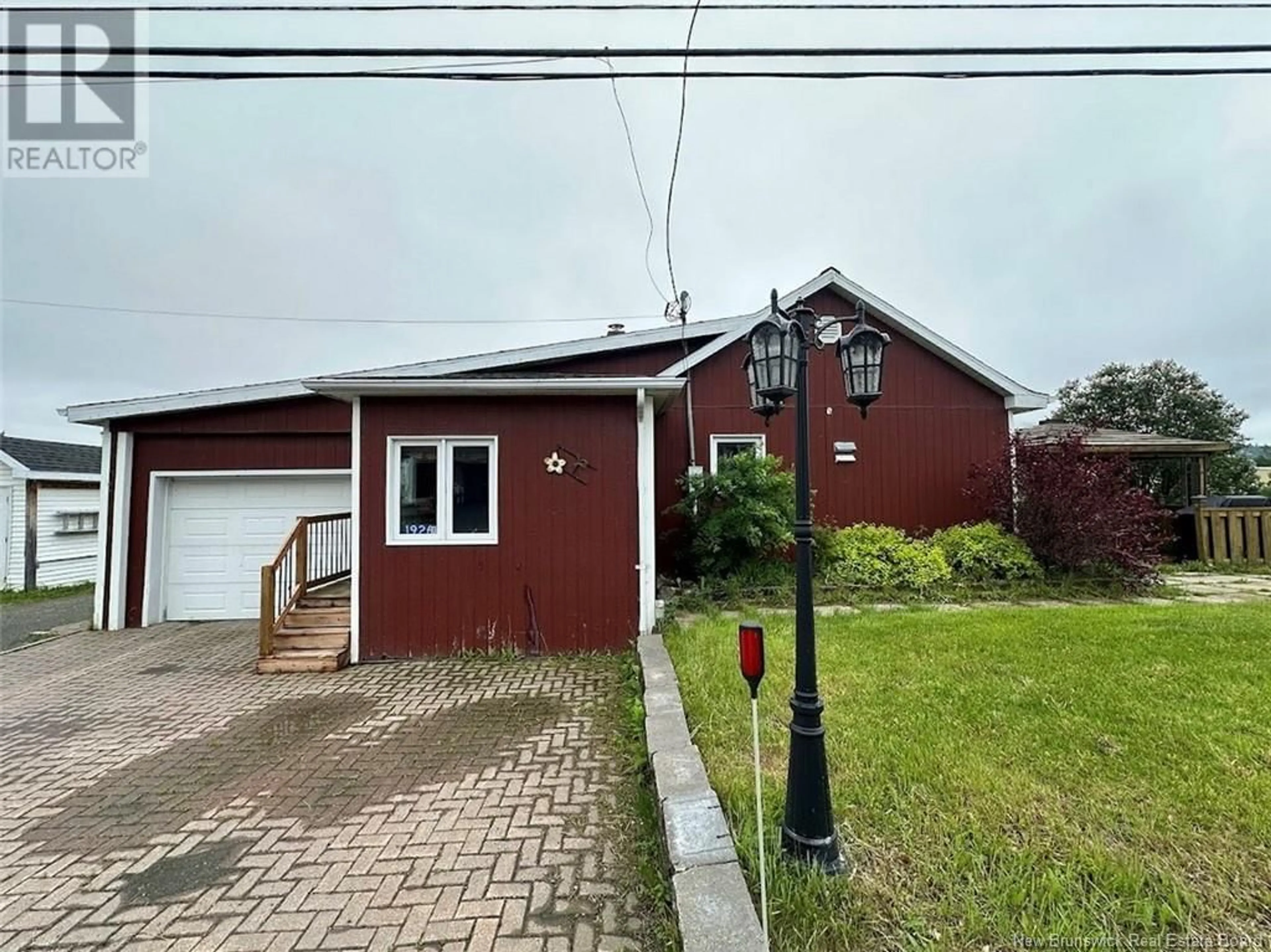 Unknown for 1926 COMMERCIALE STREET, Saint-François-de-Madawaska New Brunswick E7A1A9
