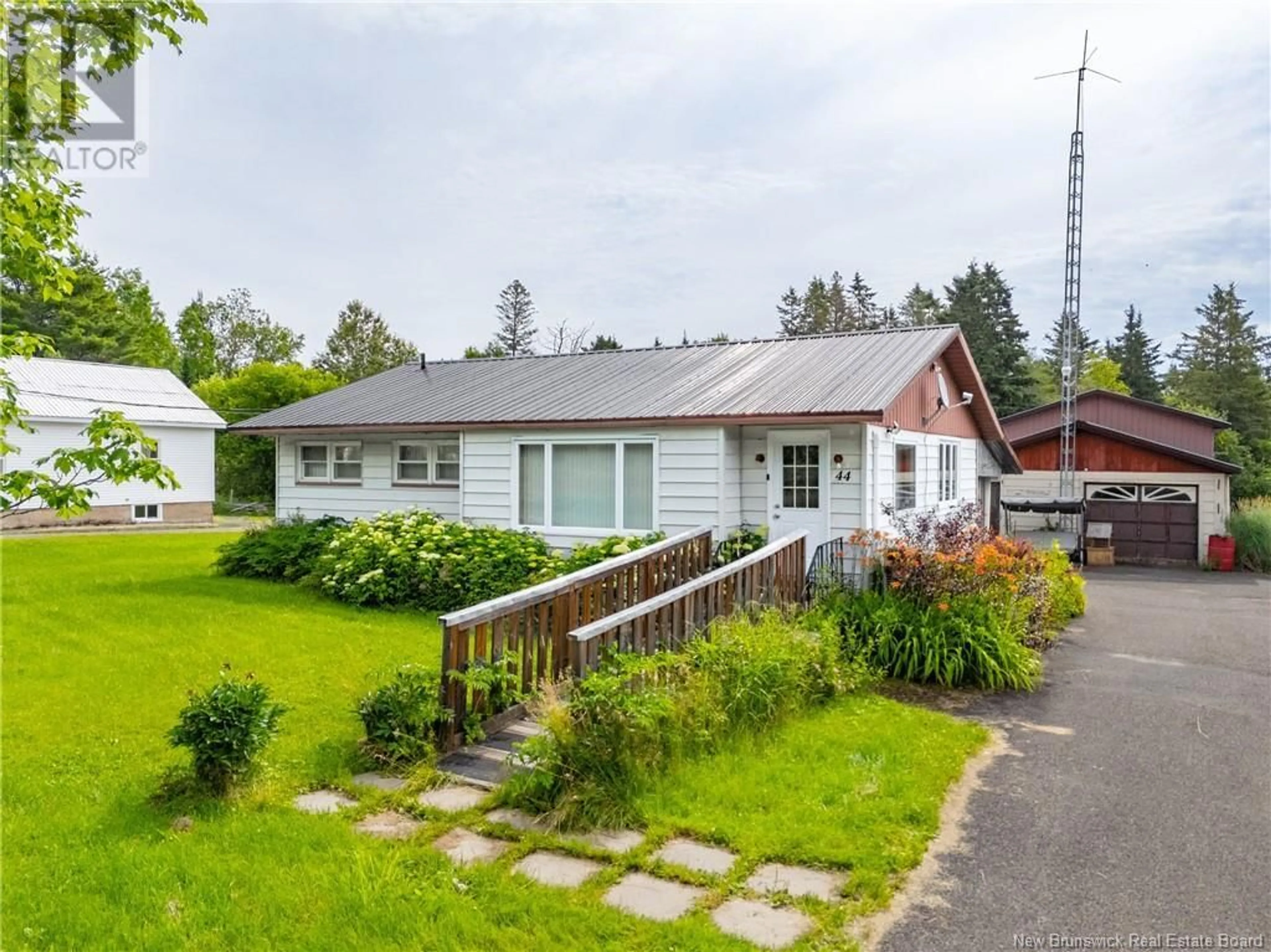 A pic from outside/outdoor area/front of a property/back of a property/a pic from drone, street for 44 JONES FORKS ROAD, Burtts Corner New Brunswick E6L2R1