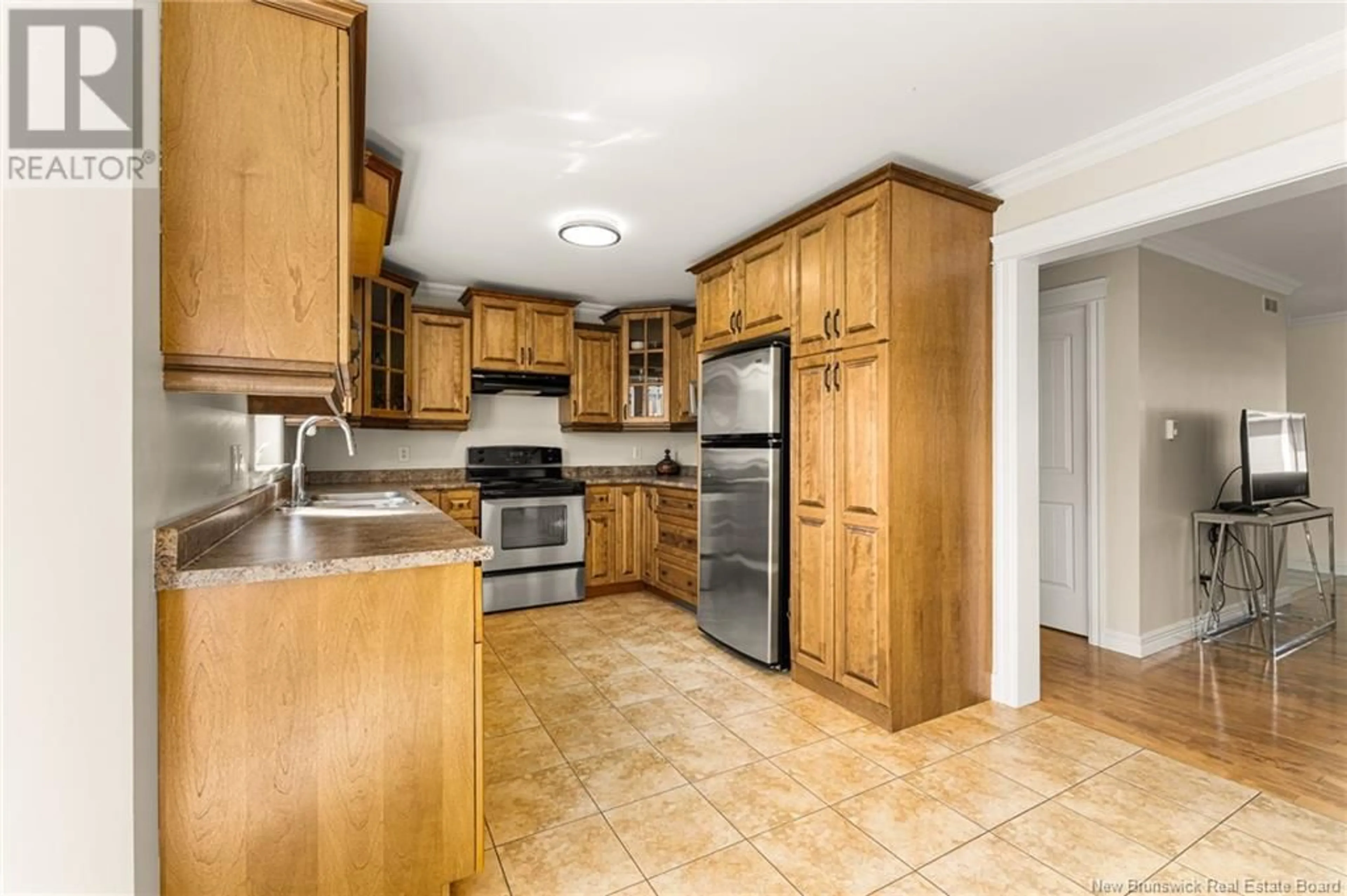 Standard kitchen, unknown for 59 TANYA CRESCENT, Moncton New Brunswick E1E4V3