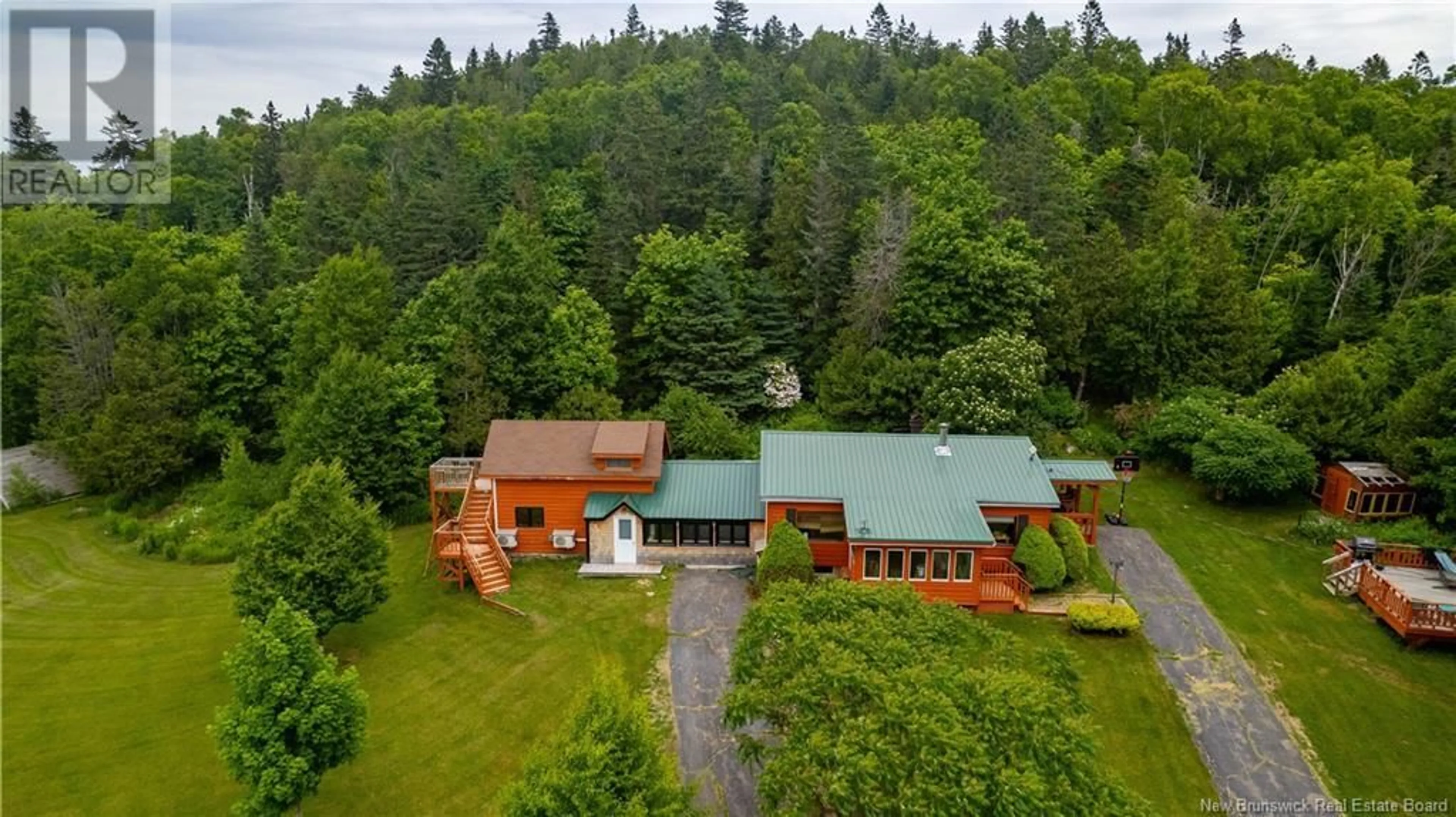 A pic from outside/outdoor area/front of a property/back of a property/a pic from drone, unknown for 3297 ROUTE 127, Bayside New Brunswick E5B2S6