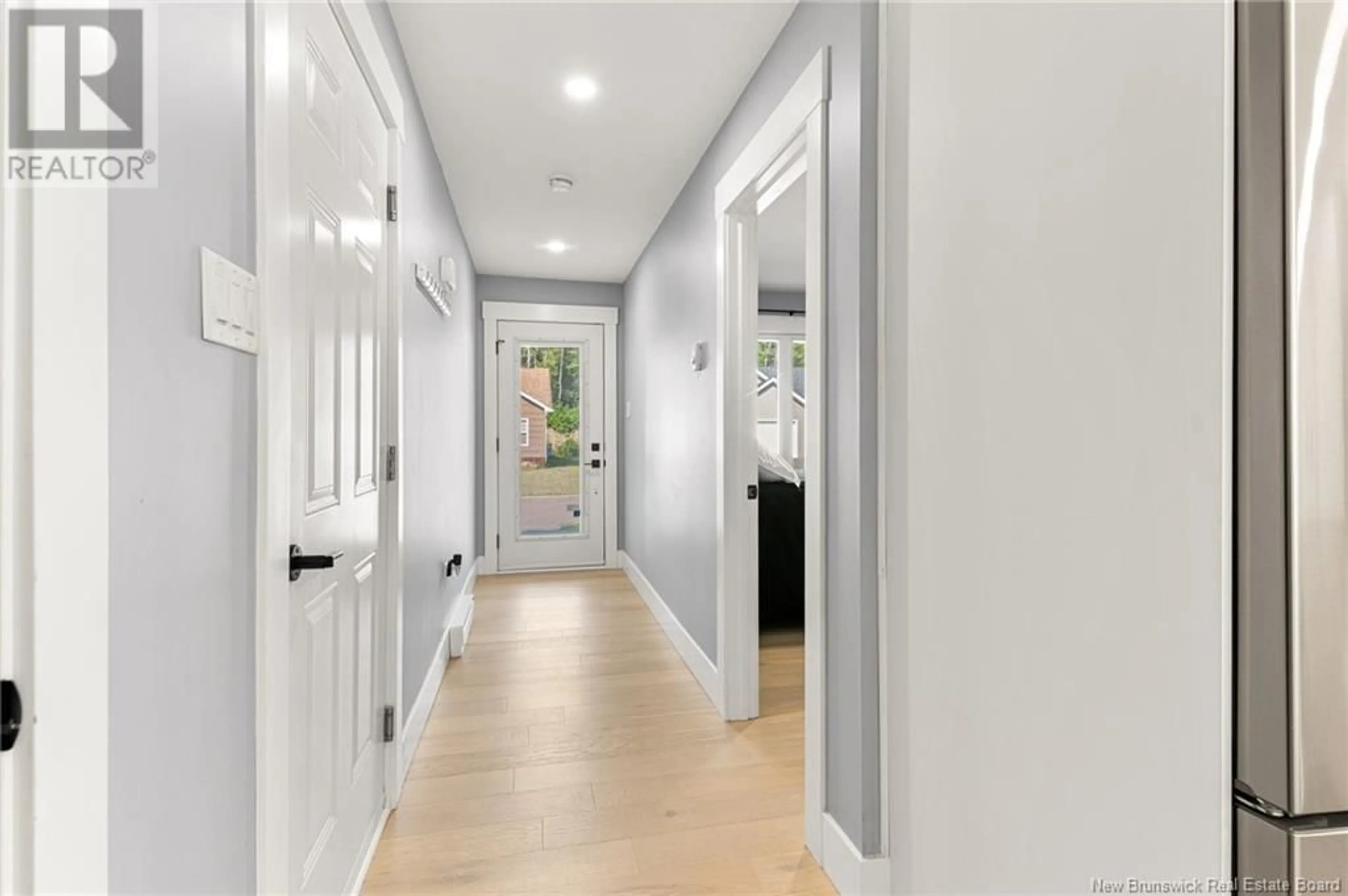Indoor entryway for 125 MCQUEEN STREET, Shediac New Brunswick E4P2H6