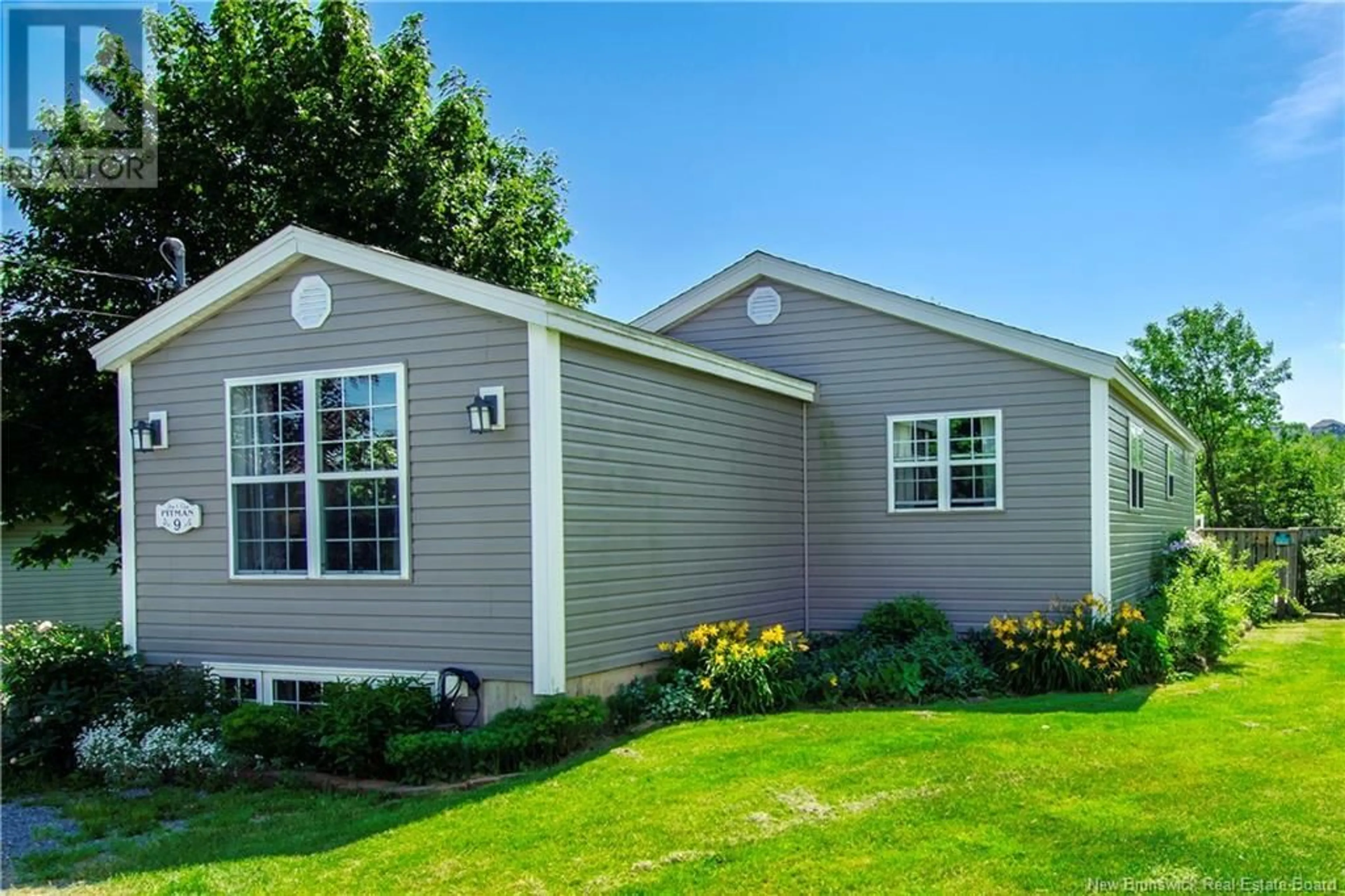 Home with vinyl exterior material, unknown for 9 HAMILTON ROAD, Grand Bay-Westfield New Brunswick E5K2K3