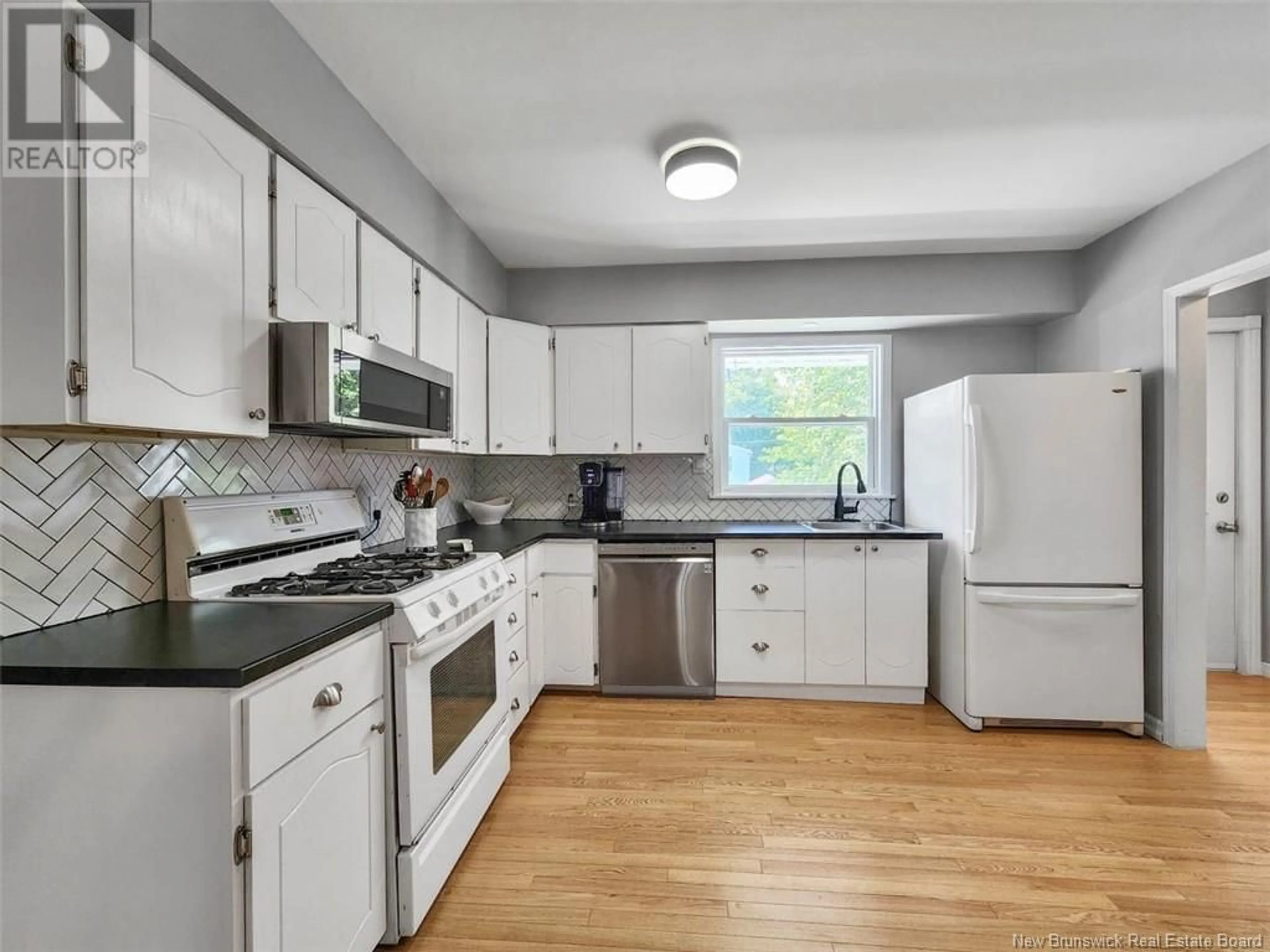 Standard kitchen, unknown for 8 HIGHFIELD AVENUE, Saint John New Brunswick E2M6V5