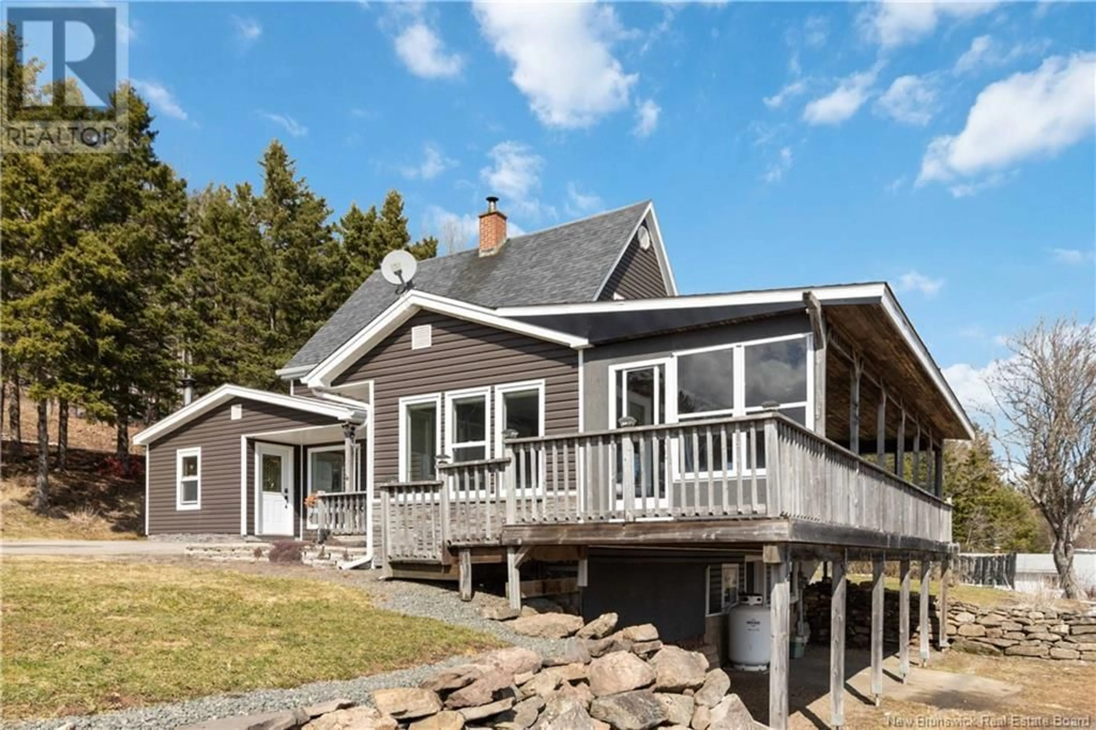 Home with vinyl exterior material, water/lake/river/ocean view for 651 FRONT MOUNTAIN ROAD, Moncton New Brunswick E1G3H2
