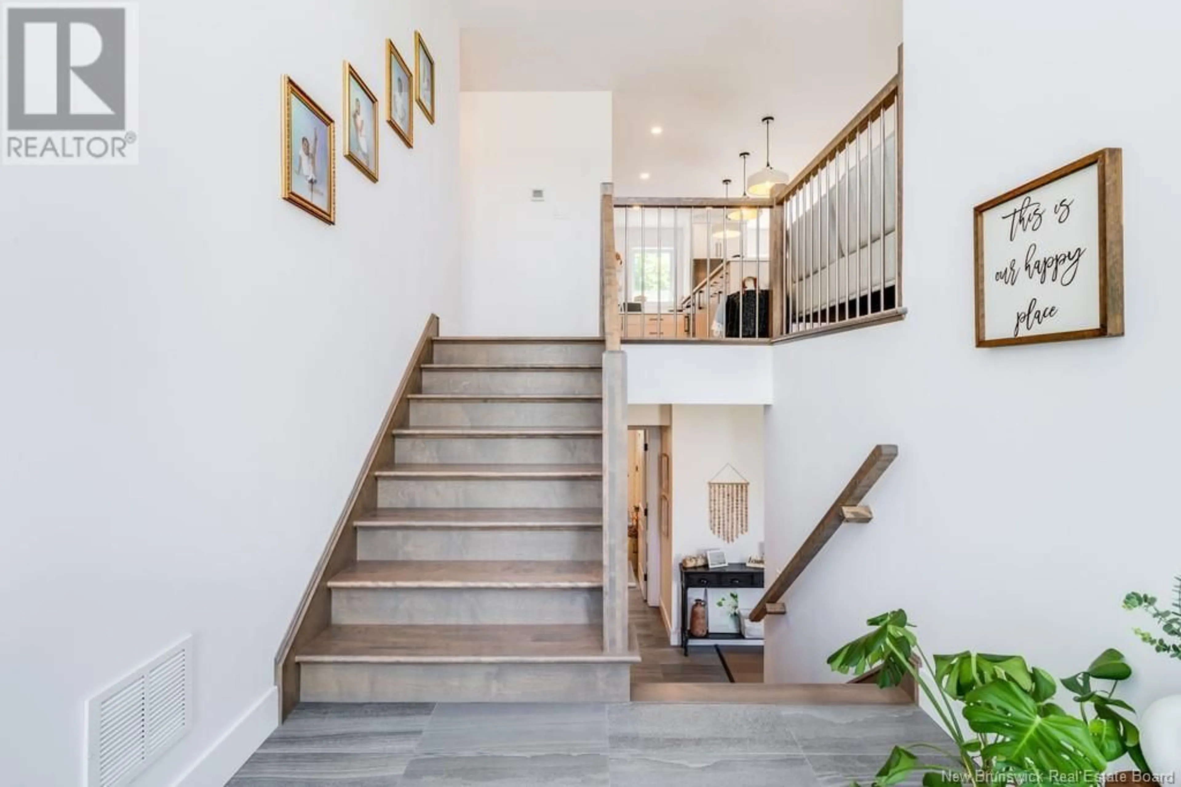 Stairs for 138 MITCHELL WAYNE, Fredericton New Brunswick E3G5M6