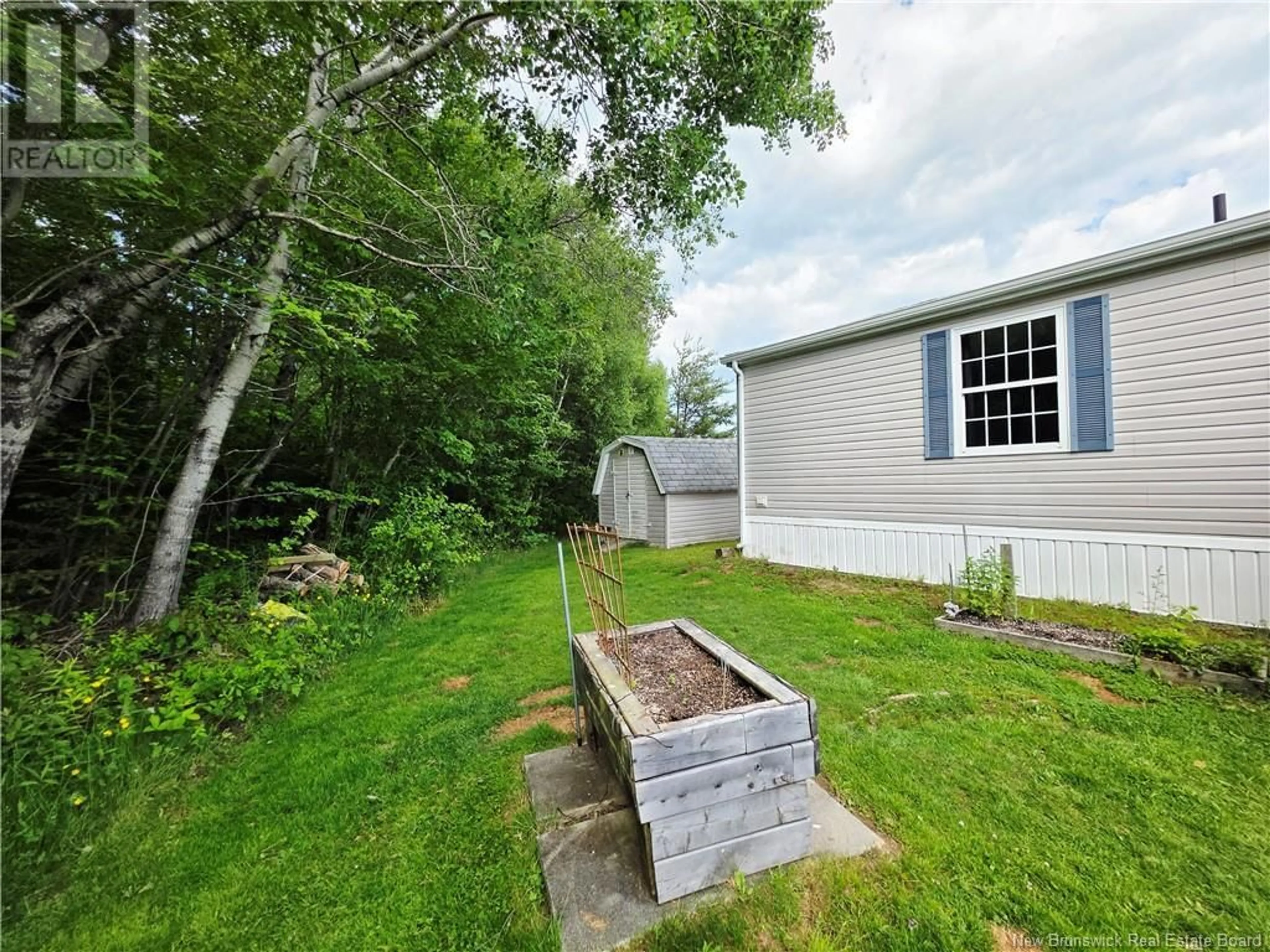 Shed for 19 TELEX LANE, Dieppe New Brunswick E1A7C8