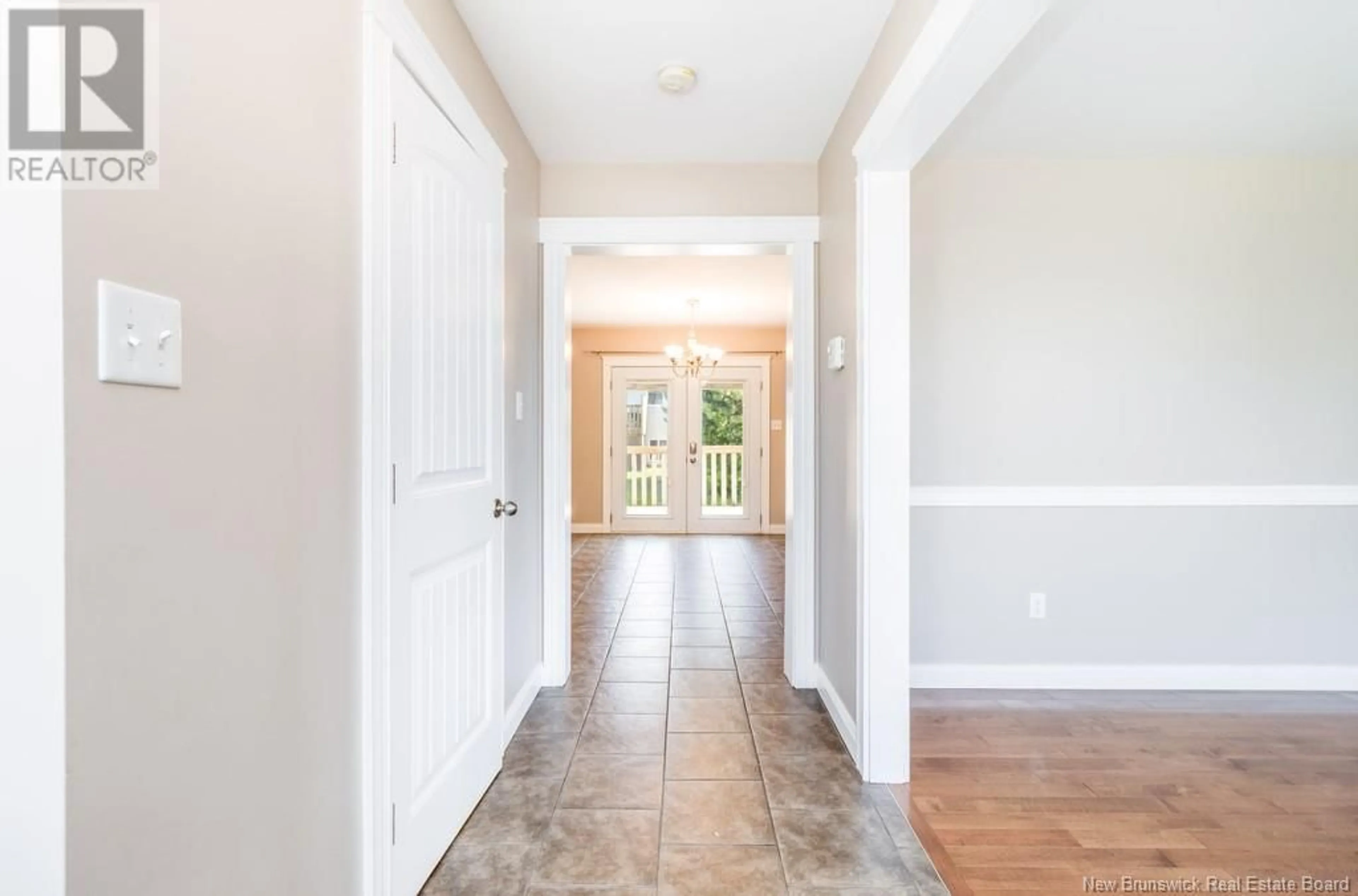 Indoor entryway for 19 HARRIS STREET, Oromocto New Brunswick E2V0A7