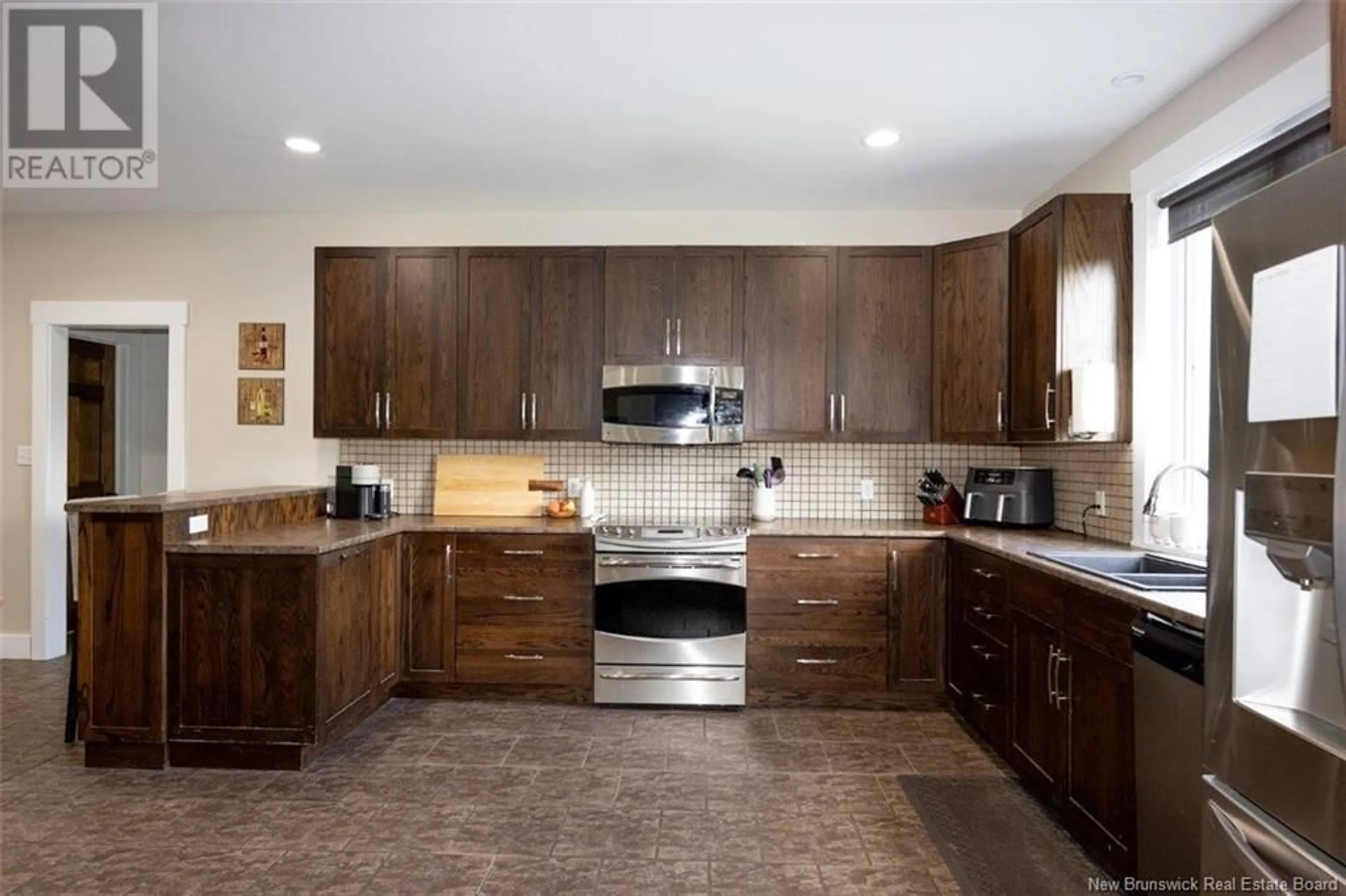 Open concept kitchen, unknown for 110 JENKINS DRIVE, Killarney Road New Brunswick E3A9E5
