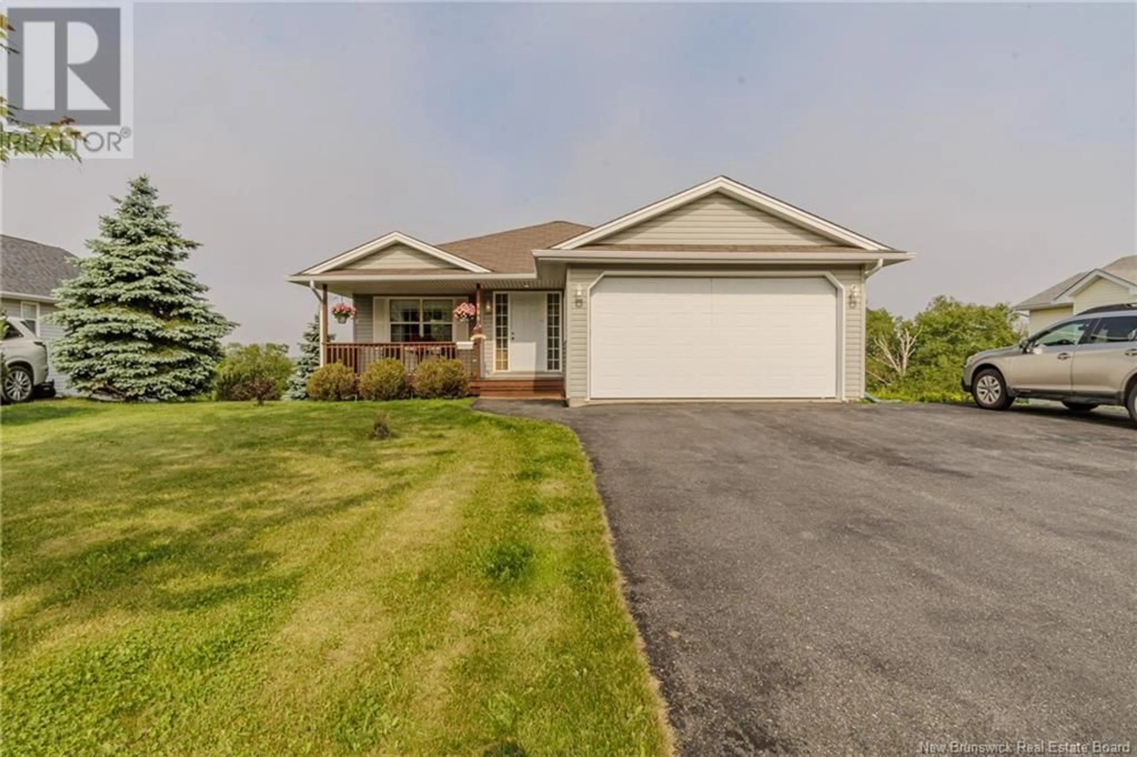 Unknown for 100 CARLILE CRESCENT, Saint John New Brunswick E2J5C4