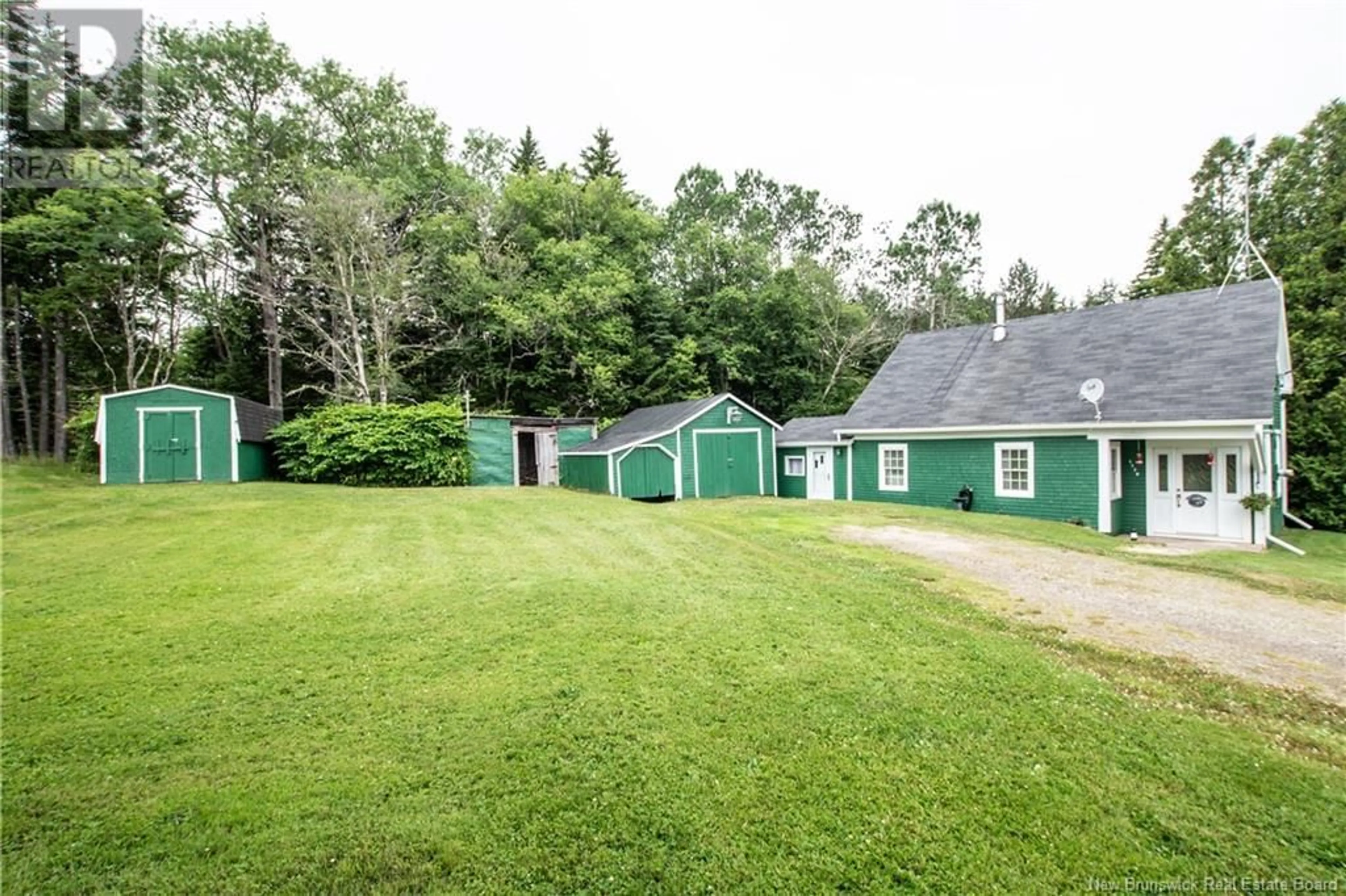 A pic from outside/outdoor area/front of a property/back of a property/a pic from drone, unknown for 1176 ROUTE 915, New Horton New Brunswick E4H1W4