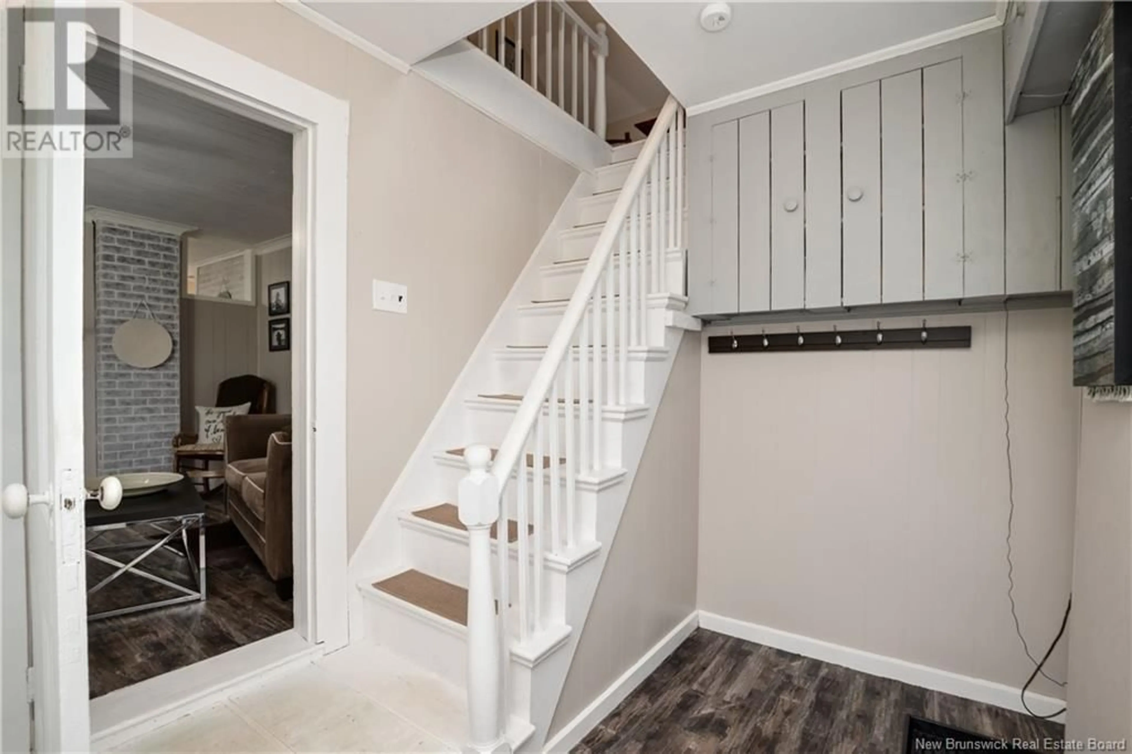 Indoor entryway for 1176 ROUTE 915, New Horton New Brunswick E4H1W4