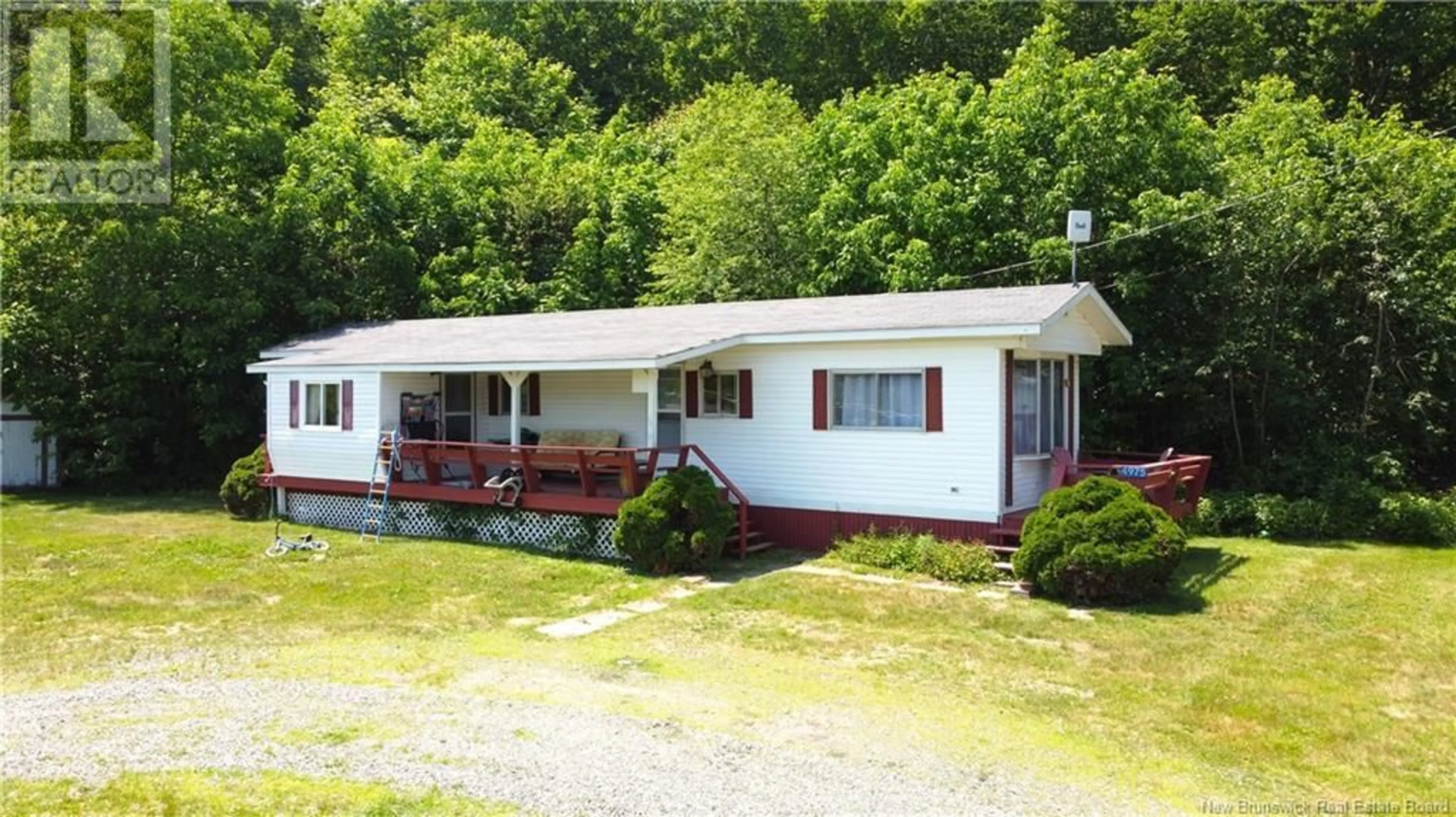 Home with vinyl exterior material, unknown for 4975 ROUTE 127, Chamcook New Brunswick E5B2Z8