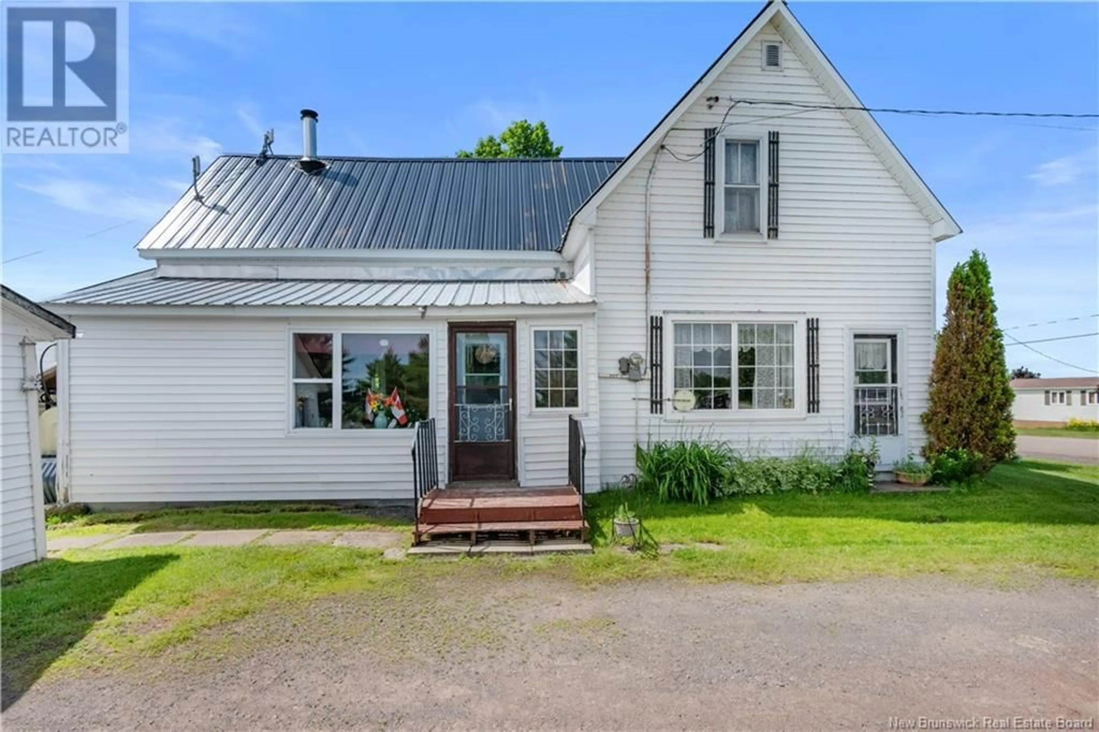 A pic from outside/outdoor area/front of a property/back of a property/a pic from drone, building for 1060 ROUTE 465, Clairville New Brunswick E4T2L6