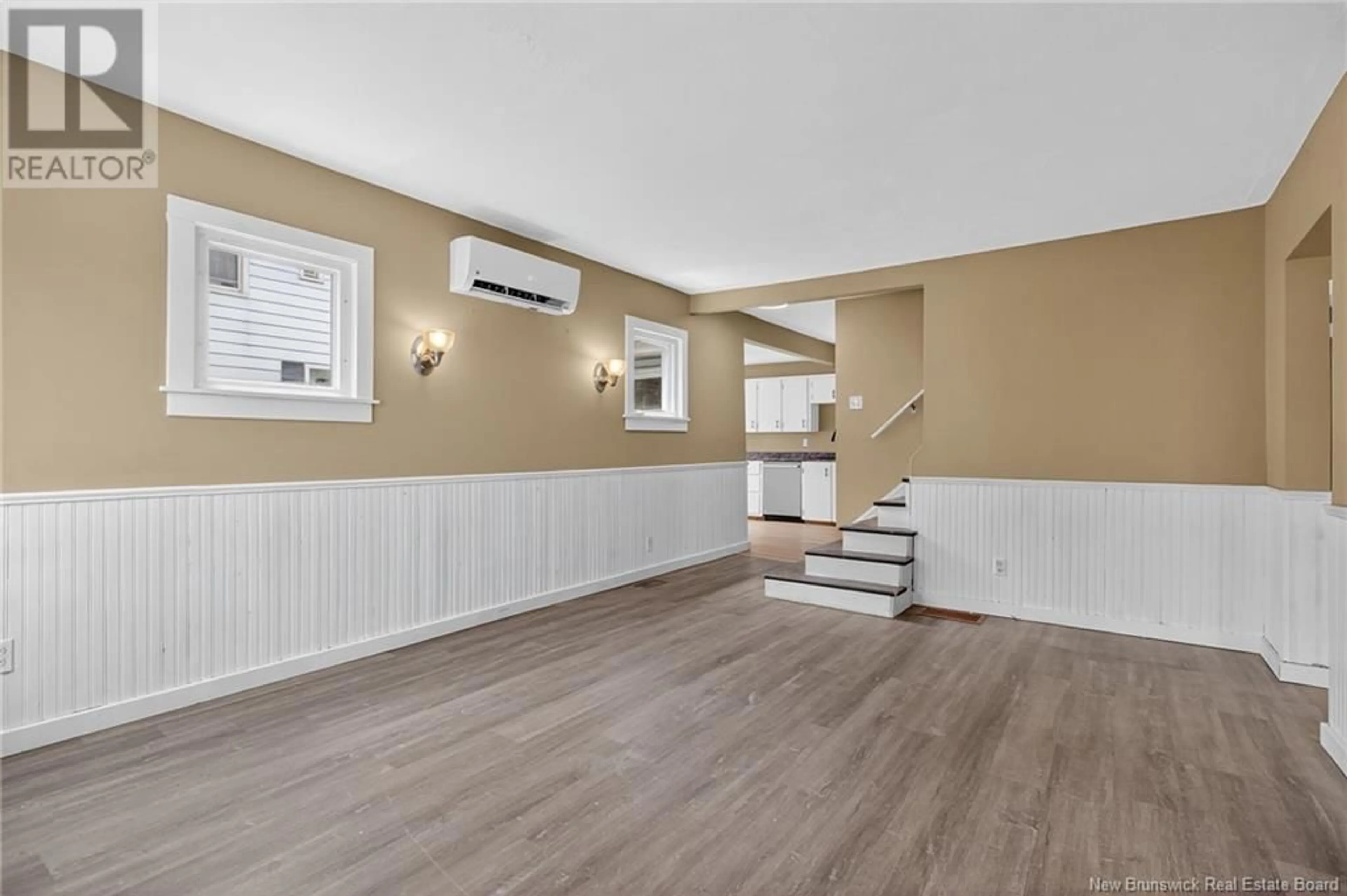 A pic of a room for 37 GLOUCESTER STREET, Moncton New Brunswick E1A4E7