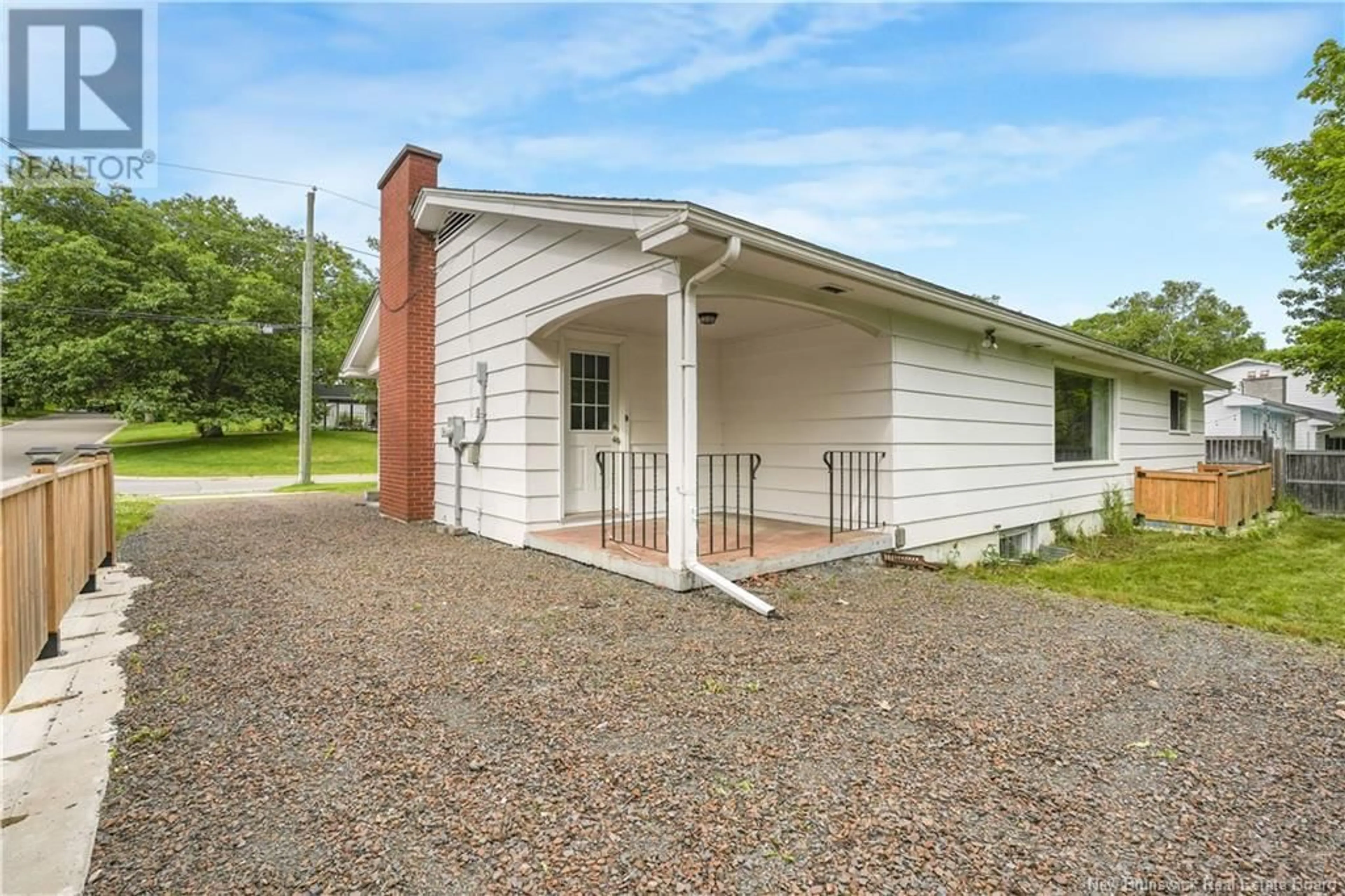 Unknown for 307 KINGS COLLEGE ROAD, Fredericton New Brunswick E3B2E6