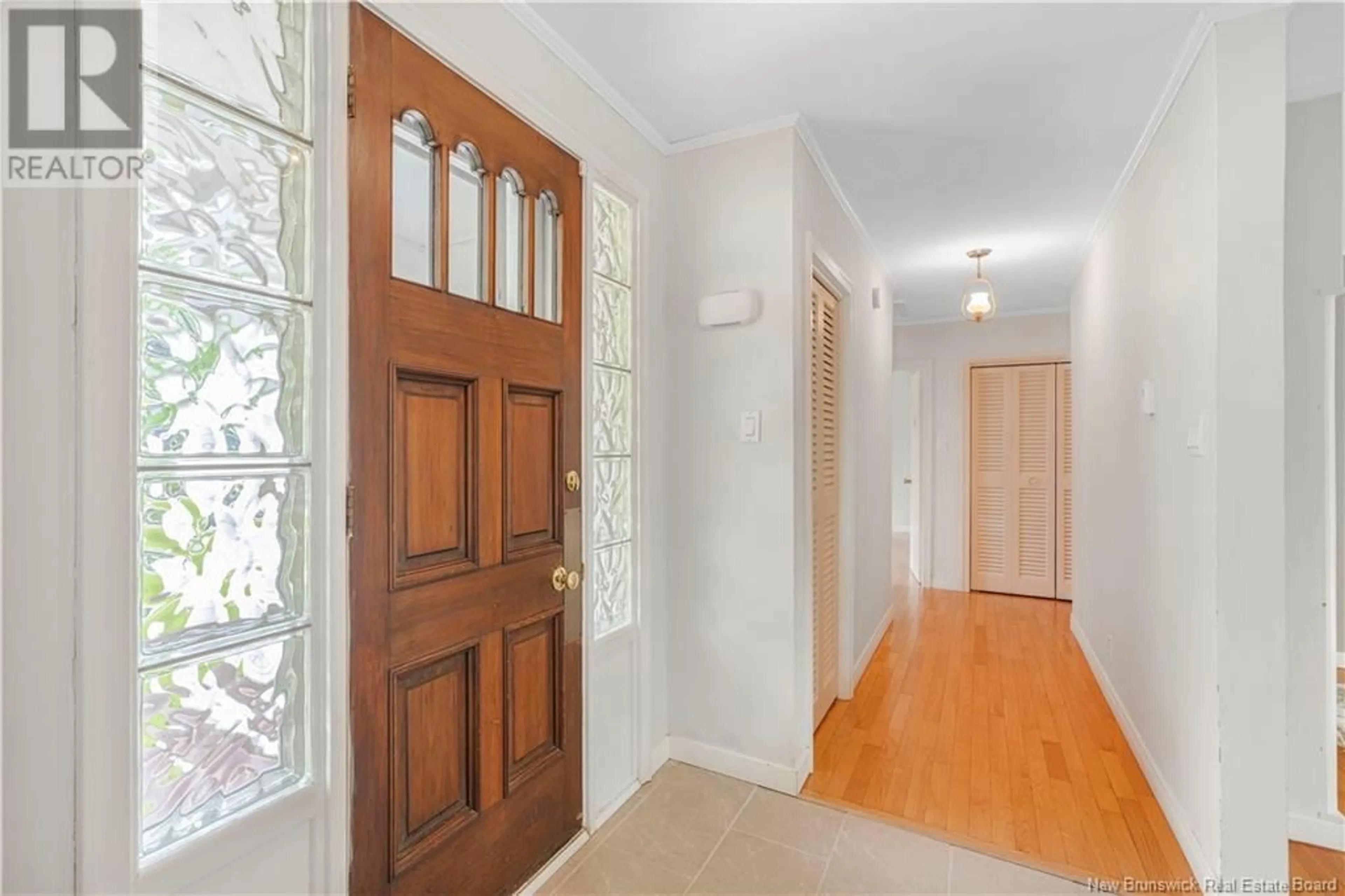 Indoor foyer for 307 KINGS COLLEGE ROAD, Fredericton New Brunswick E3B2E6