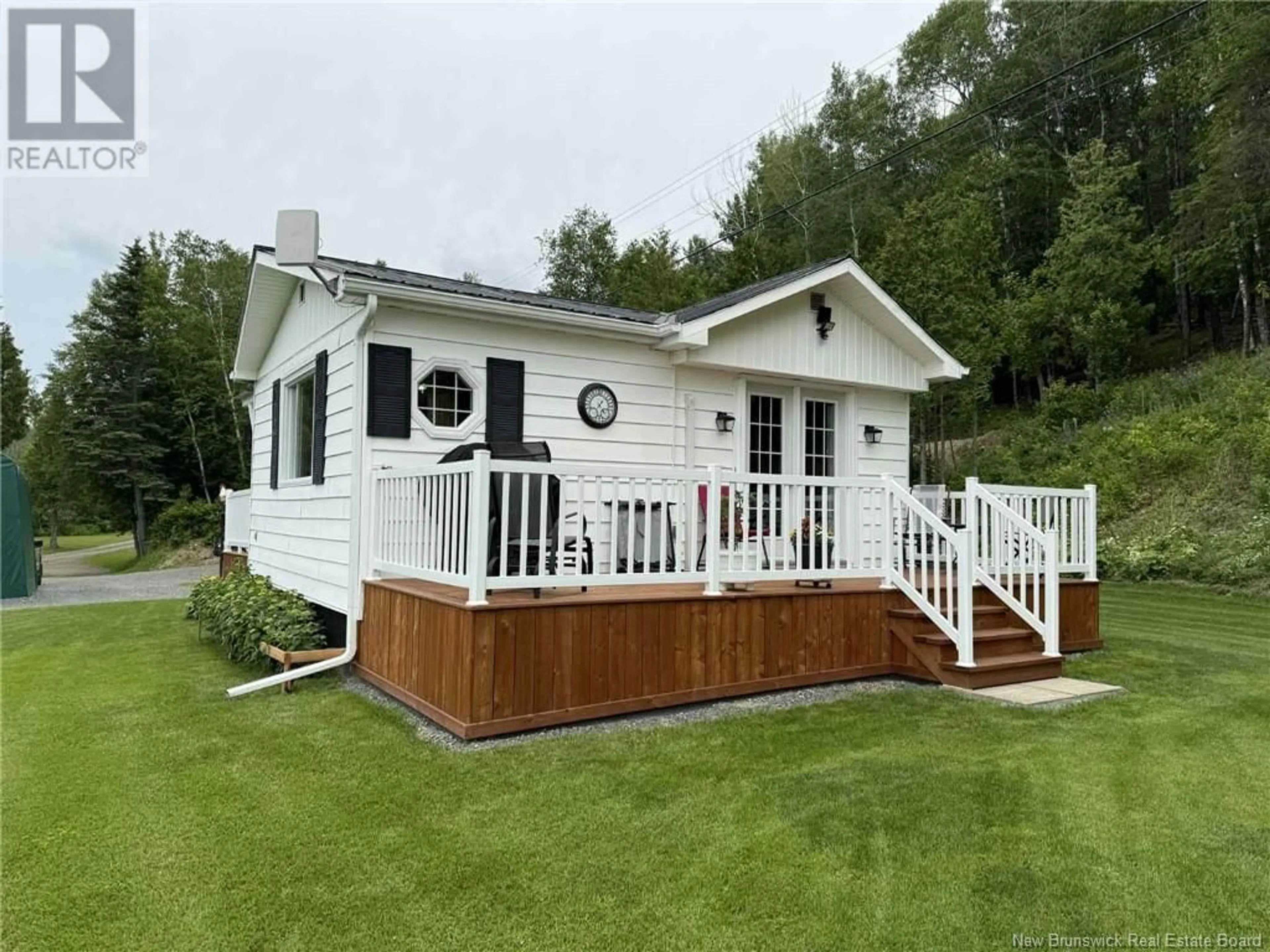 Home with vinyl exterior material, unknown for 10 RIVERVIEW HEIGHTS LANE, Carlow New Brunswick E7L2B8