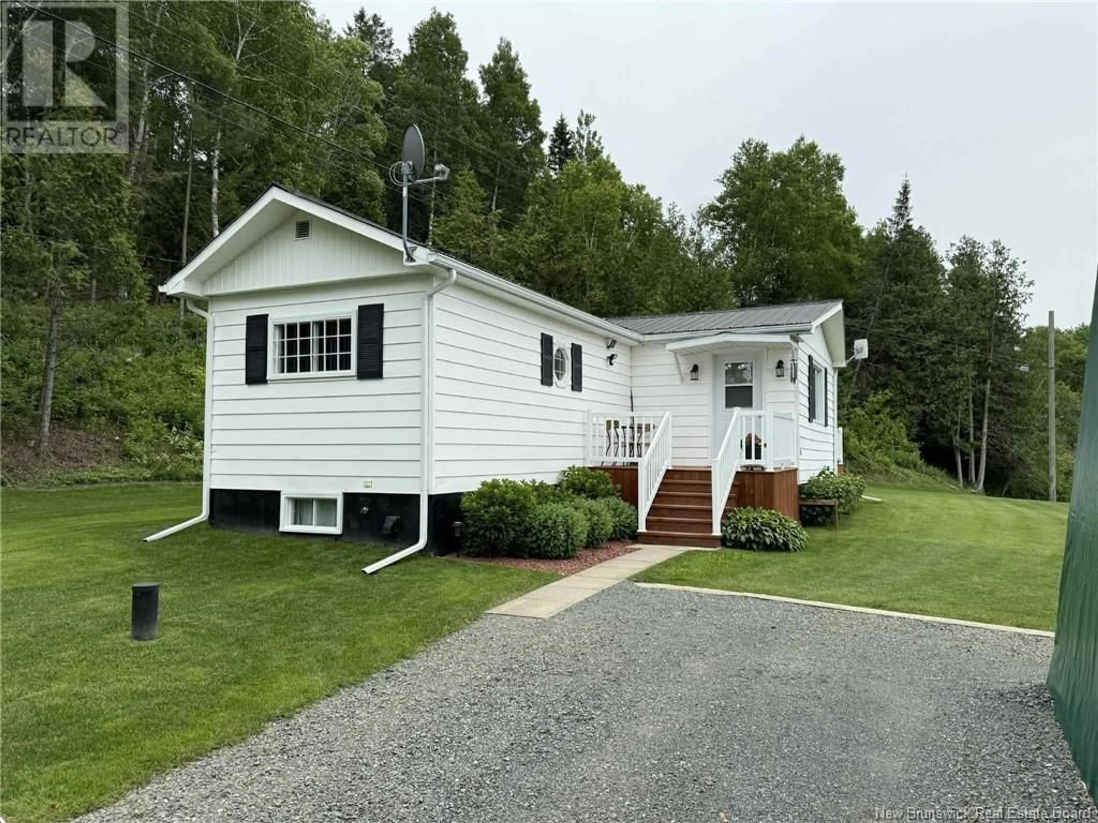 Home with vinyl exterior material, street for 10 RIVERVIEW HEIGHTS LANE, Carlow New Brunswick E7L2B8