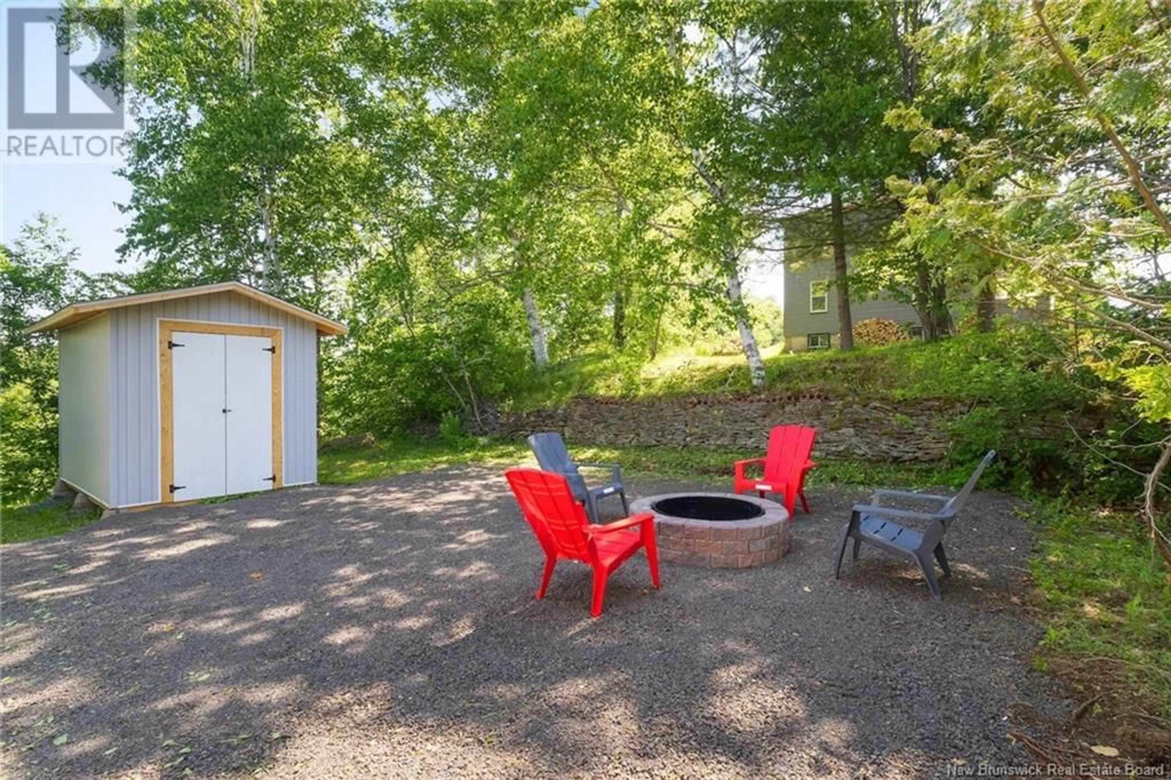 Patio, unknown for 56 MAIN STREET, Minto New Brunswick E4B3K2