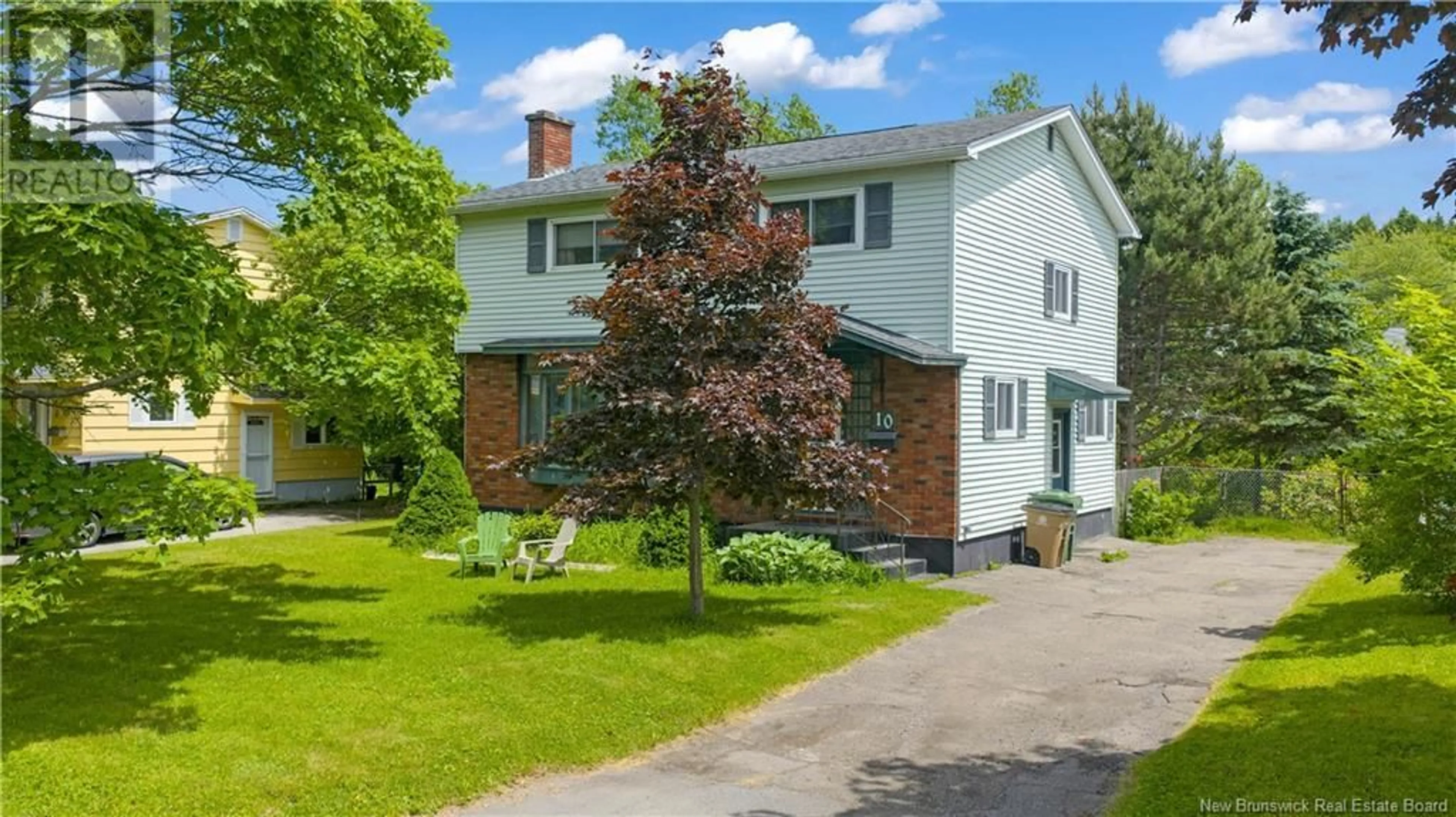 A pic from outside/outdoor area/front of a property/back of a property/a pic from drone, street for 10 BEVERLY DRIVE, Saint John New Brunswick E2J3A9