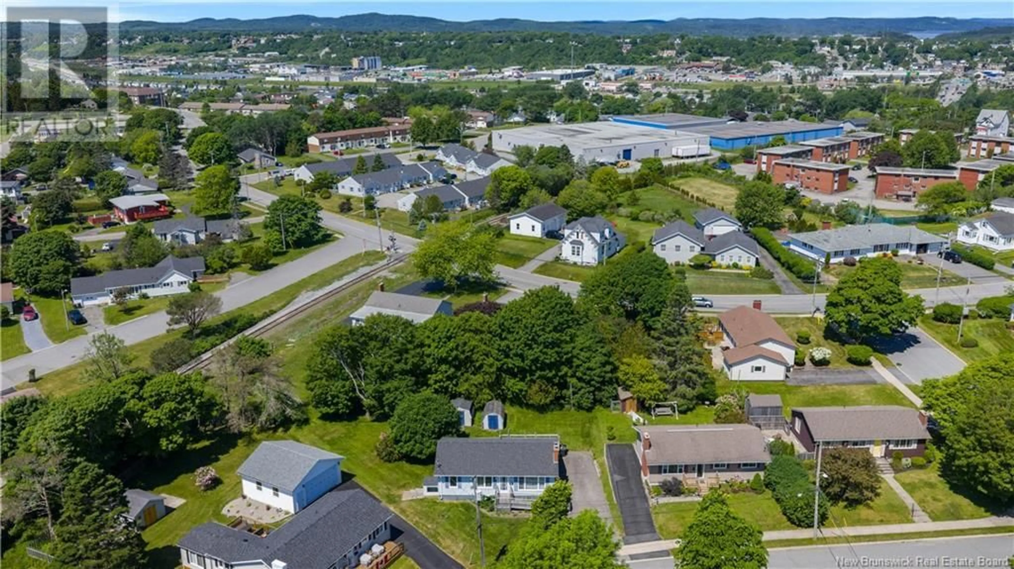 A pic from outside/outdoor area/front of a property/back of a property/a pic from drone, unknown for 392 ELMORE CRESCENT, Saint John New Brunswick E2M3C1